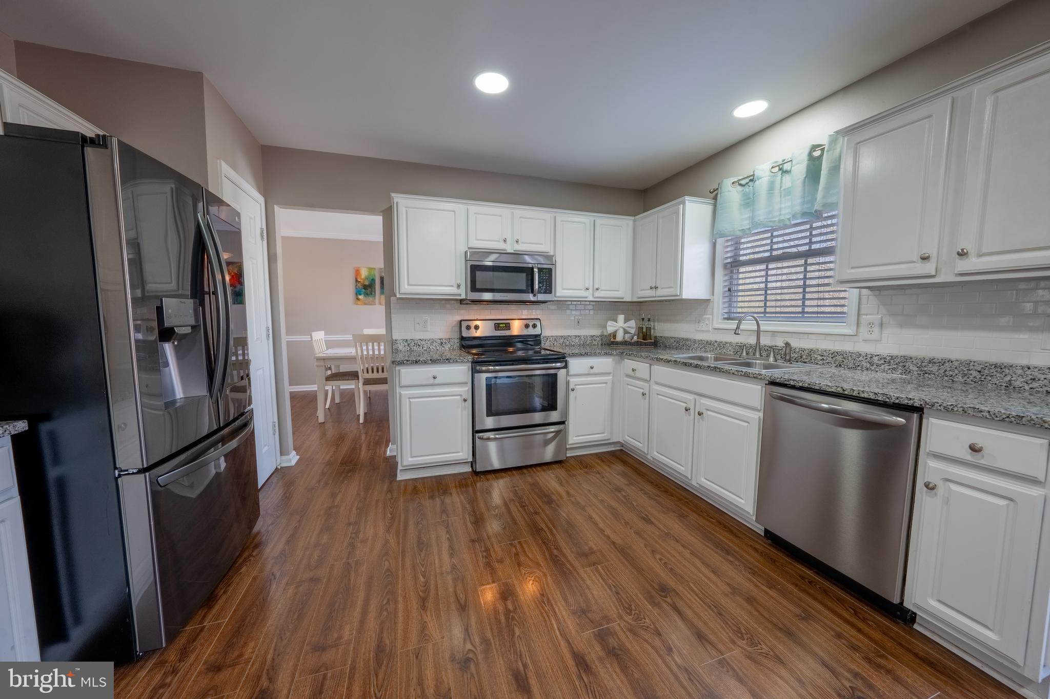 BRIDLEWOOD MANOR - Residential