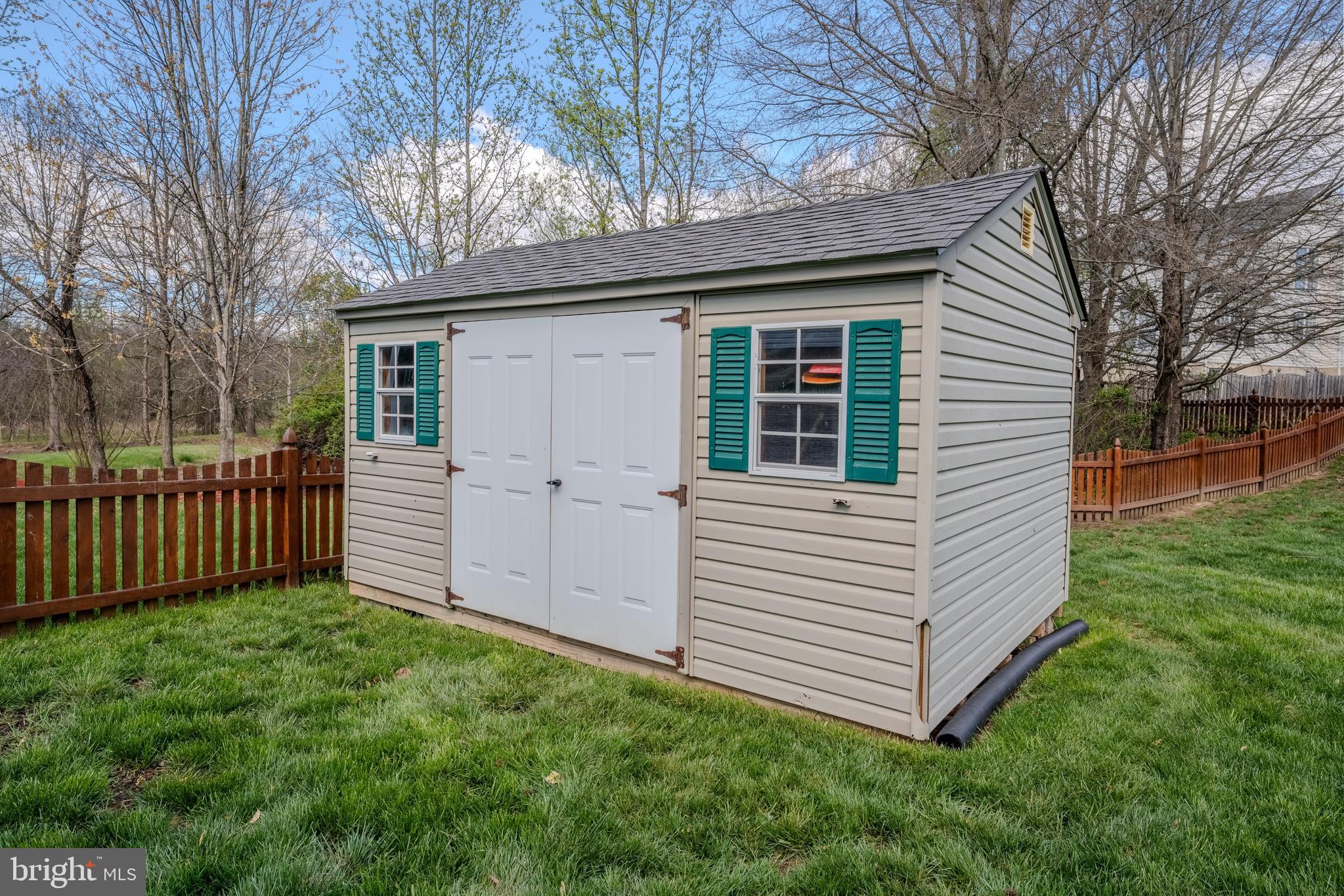 BRIDLEWOOD MANOR - Residential