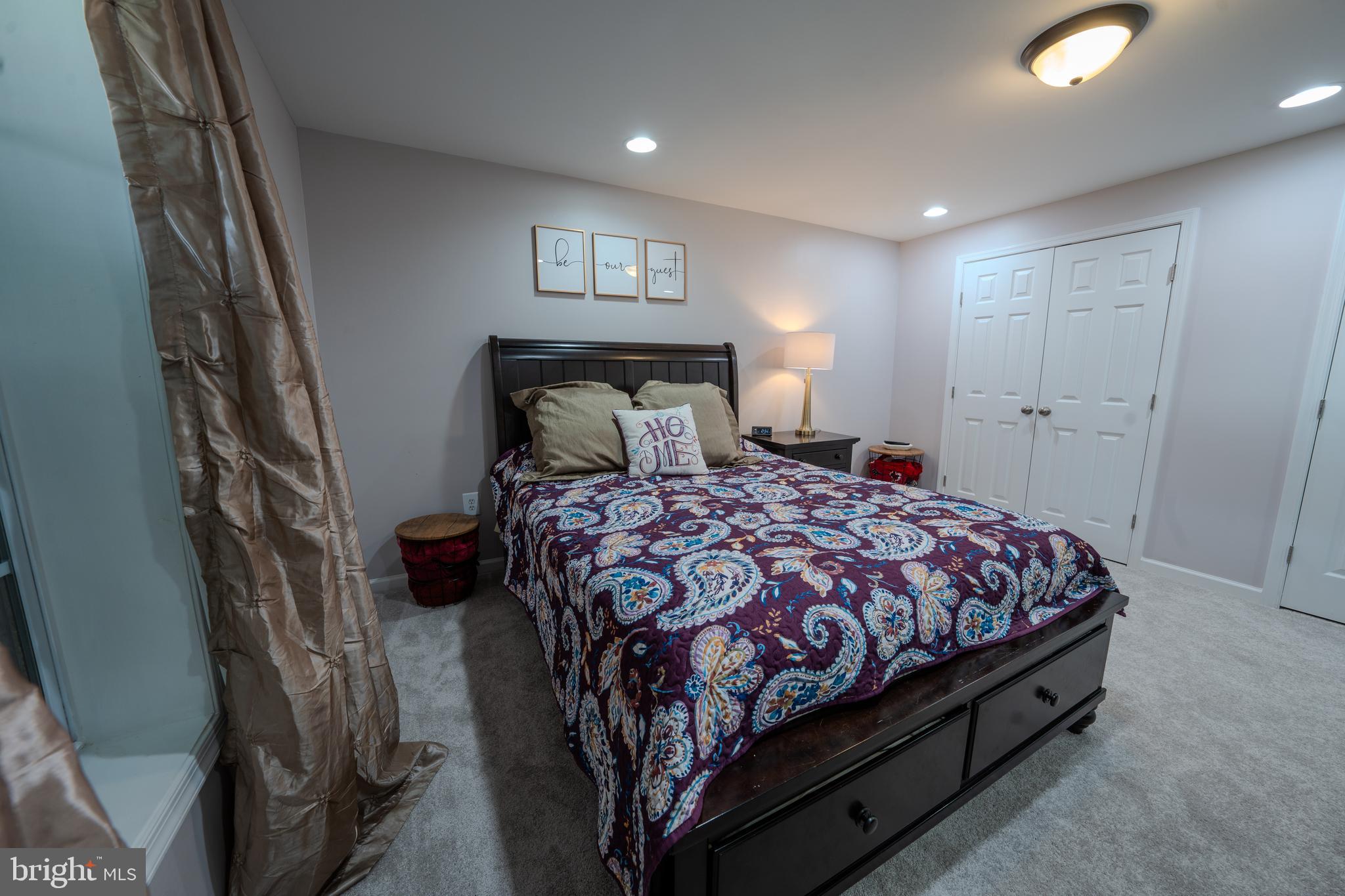 BRIDLEWOOD MANOR - Residential