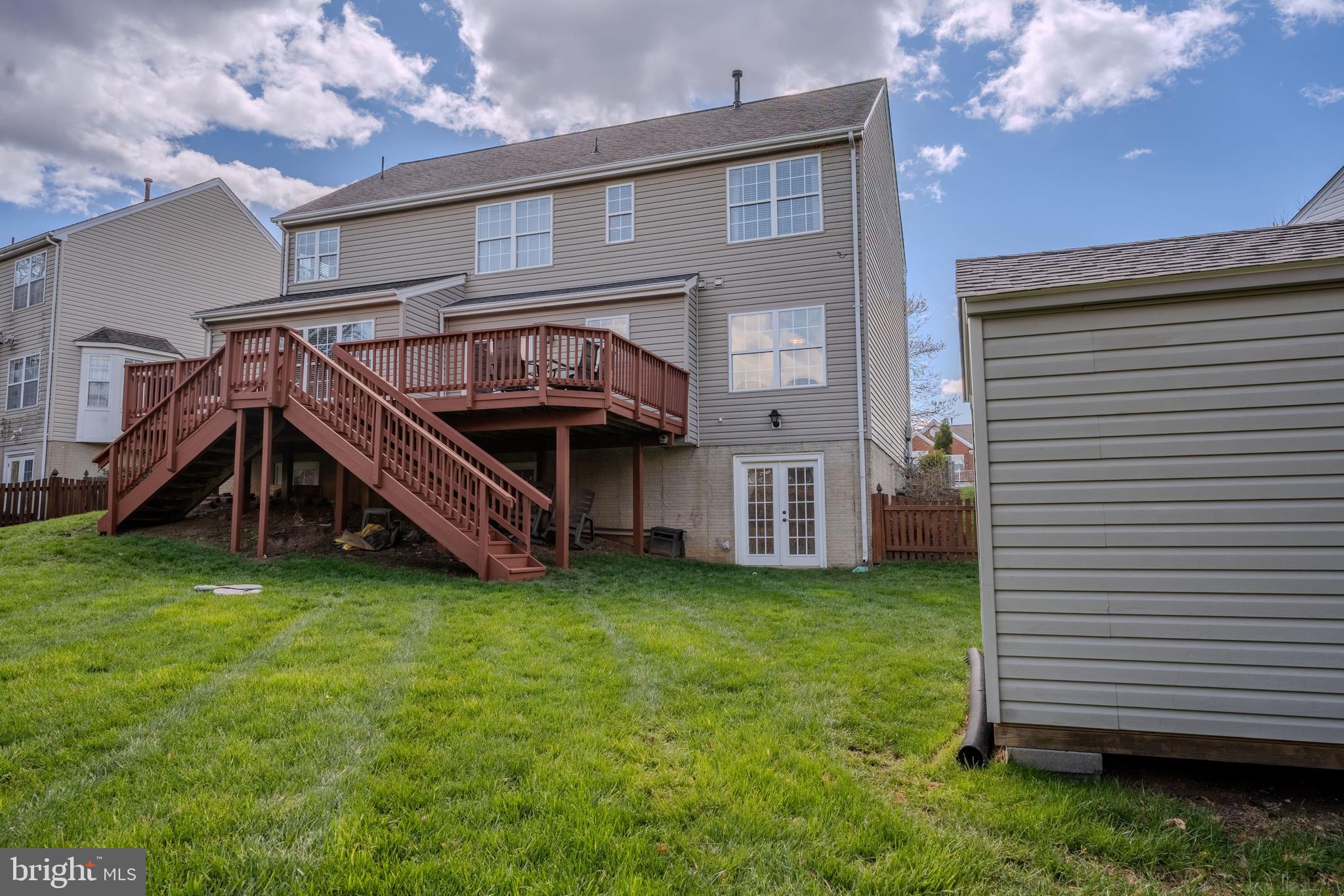 BRIDLEWOOD MANOR - Residential