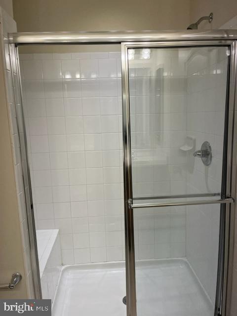 RIVERSIDE VILLAGES - Residential Lease