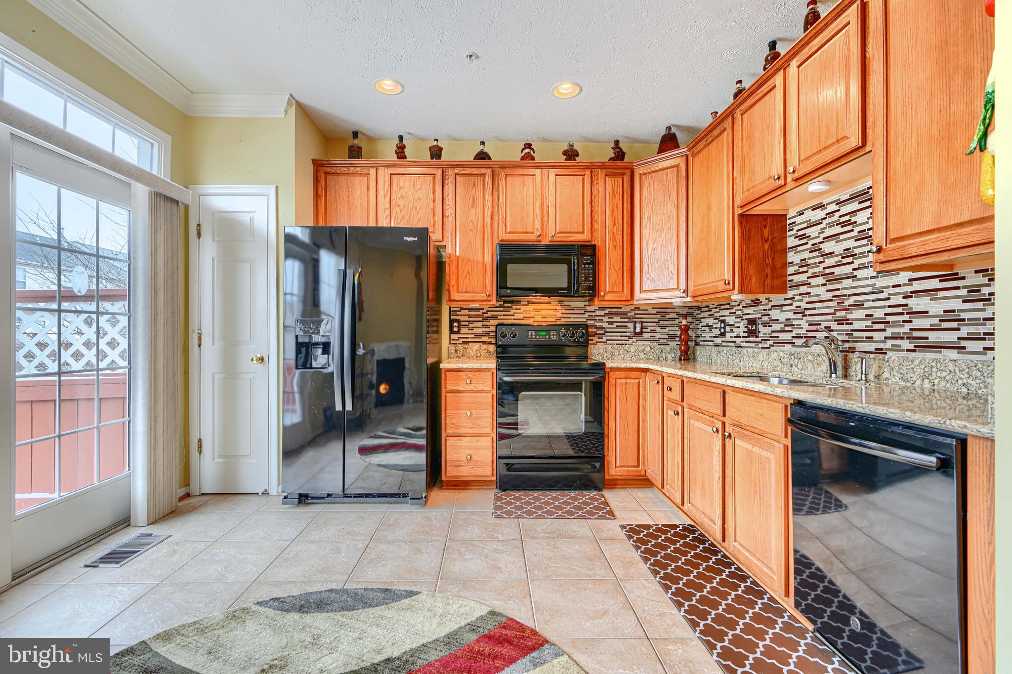 EAGLES LANDING AT WATERS EDGE - Residential