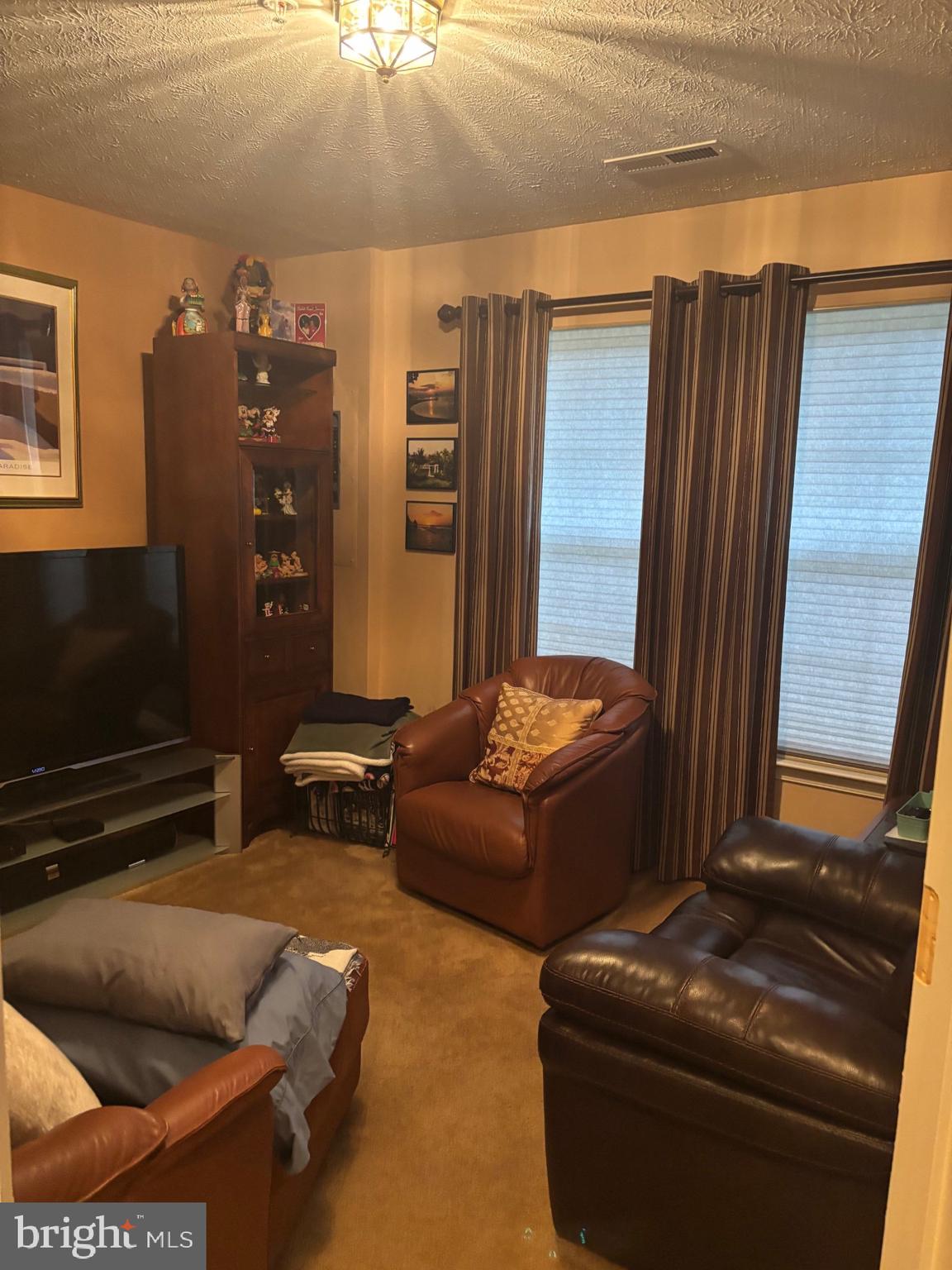 EAGLES LANDING AT WATERS EDGE - Residential