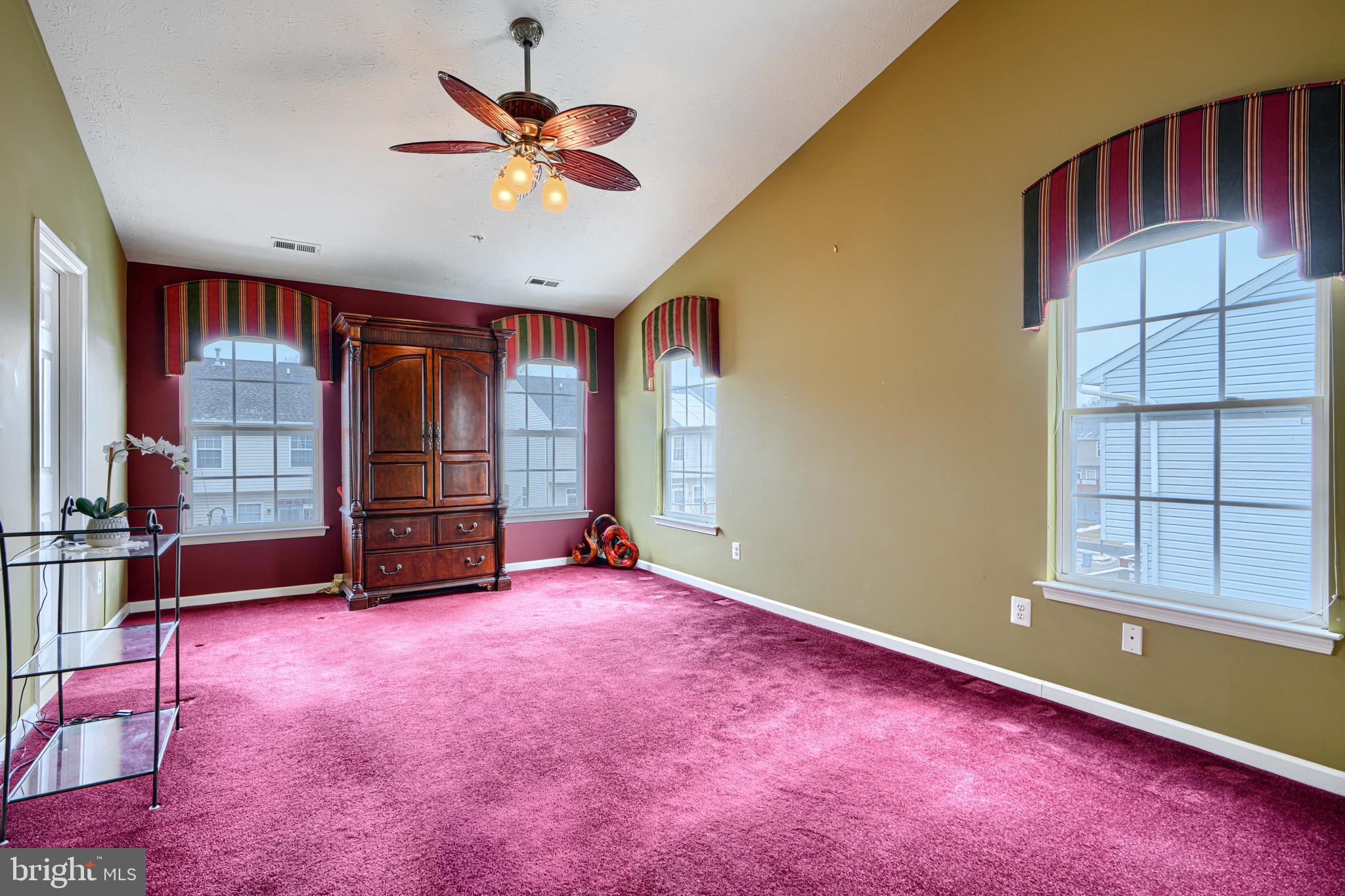 EAGLES LANDING AT WATERS EDGE - Residential