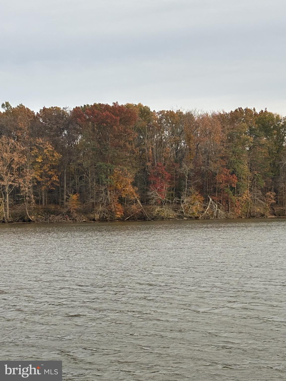 EAGLES LANDING AT WATERS EDGE - Residential