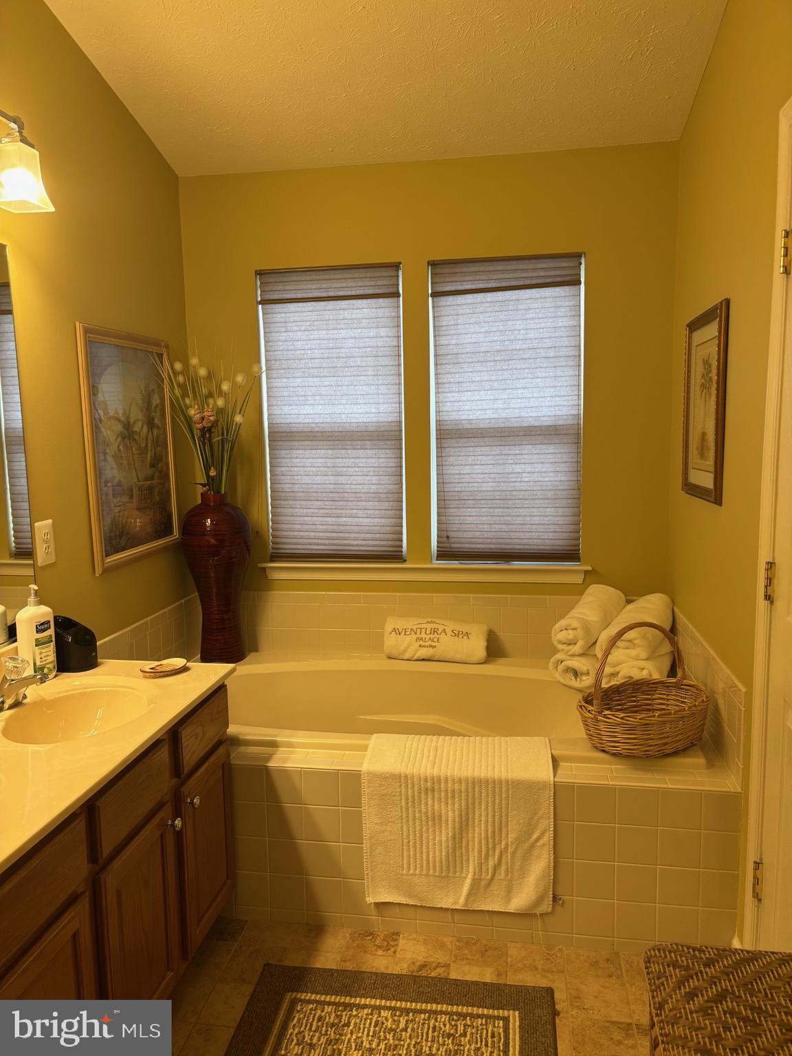 EAGLES LANDING AT WATERS EDGE - Residential