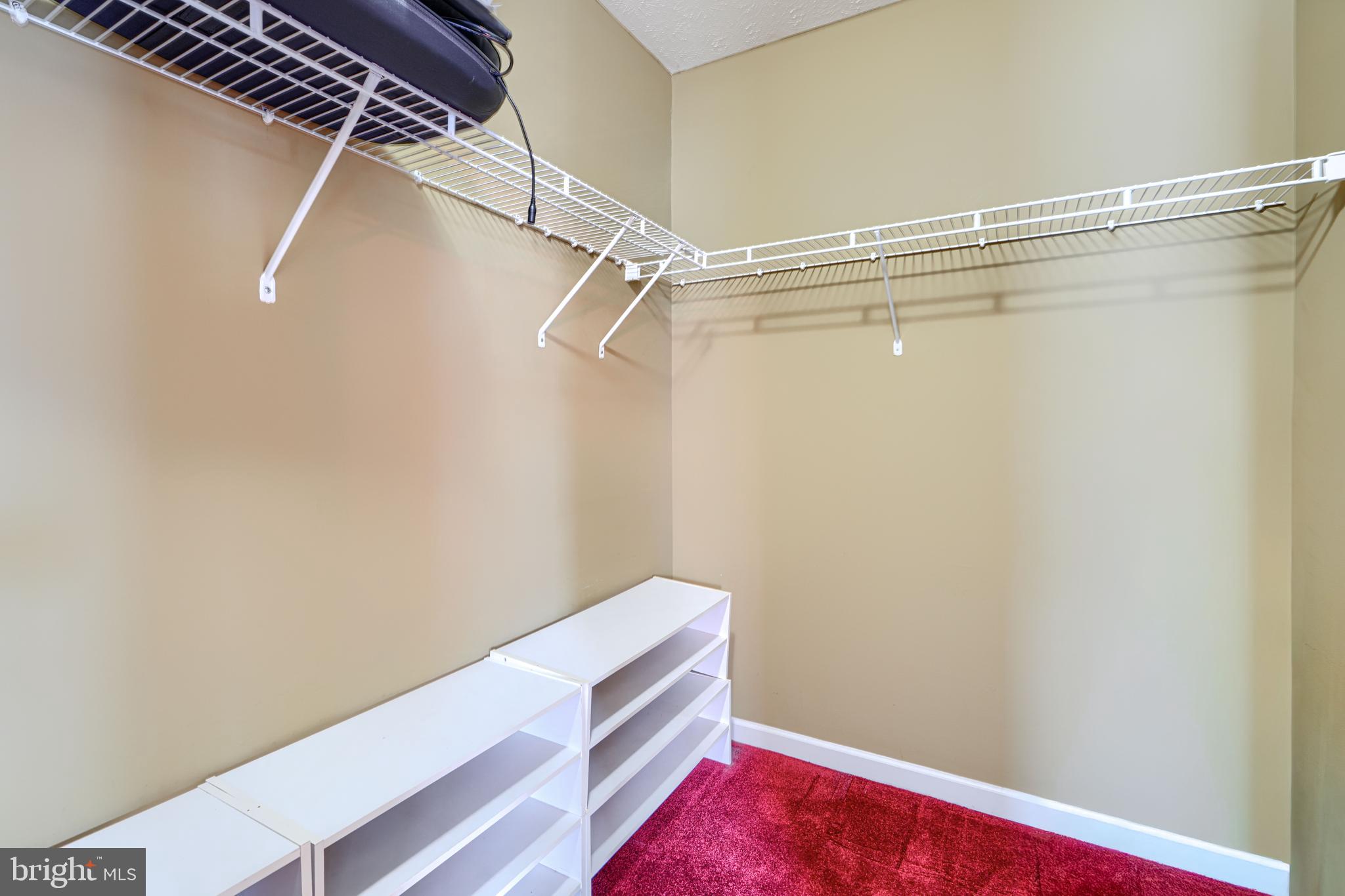 EAGLES LANDING AT WATERS EDGE - Residential