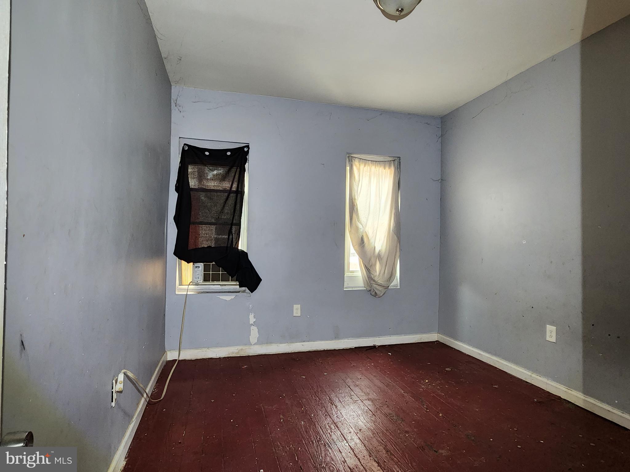 MOUNT CLARE - Residential