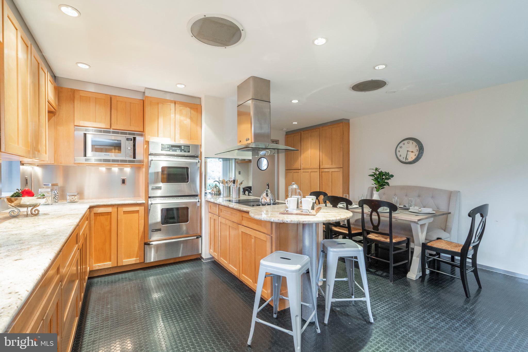 MERION STATION - Residential