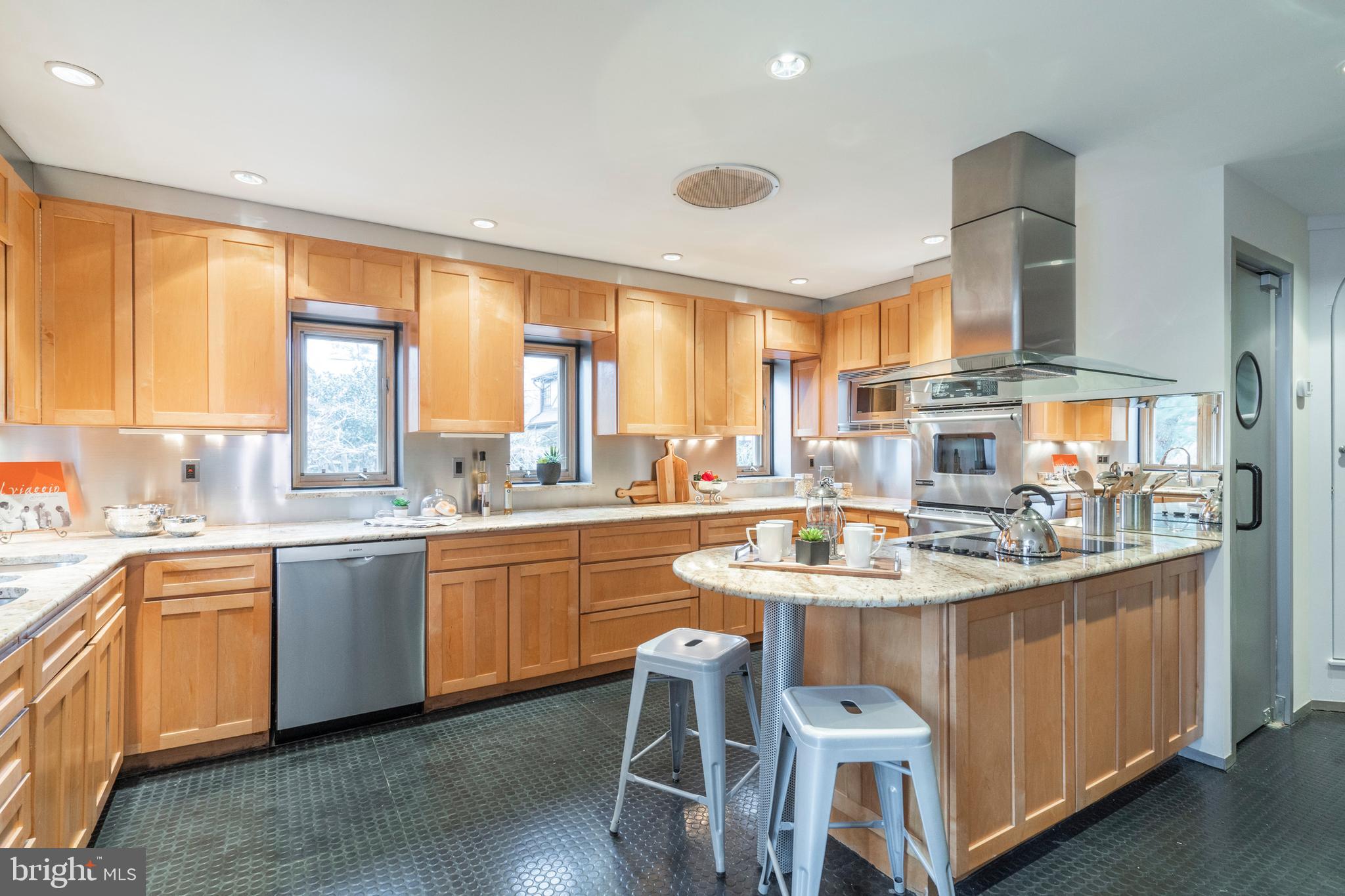 MERION STATION - Residential