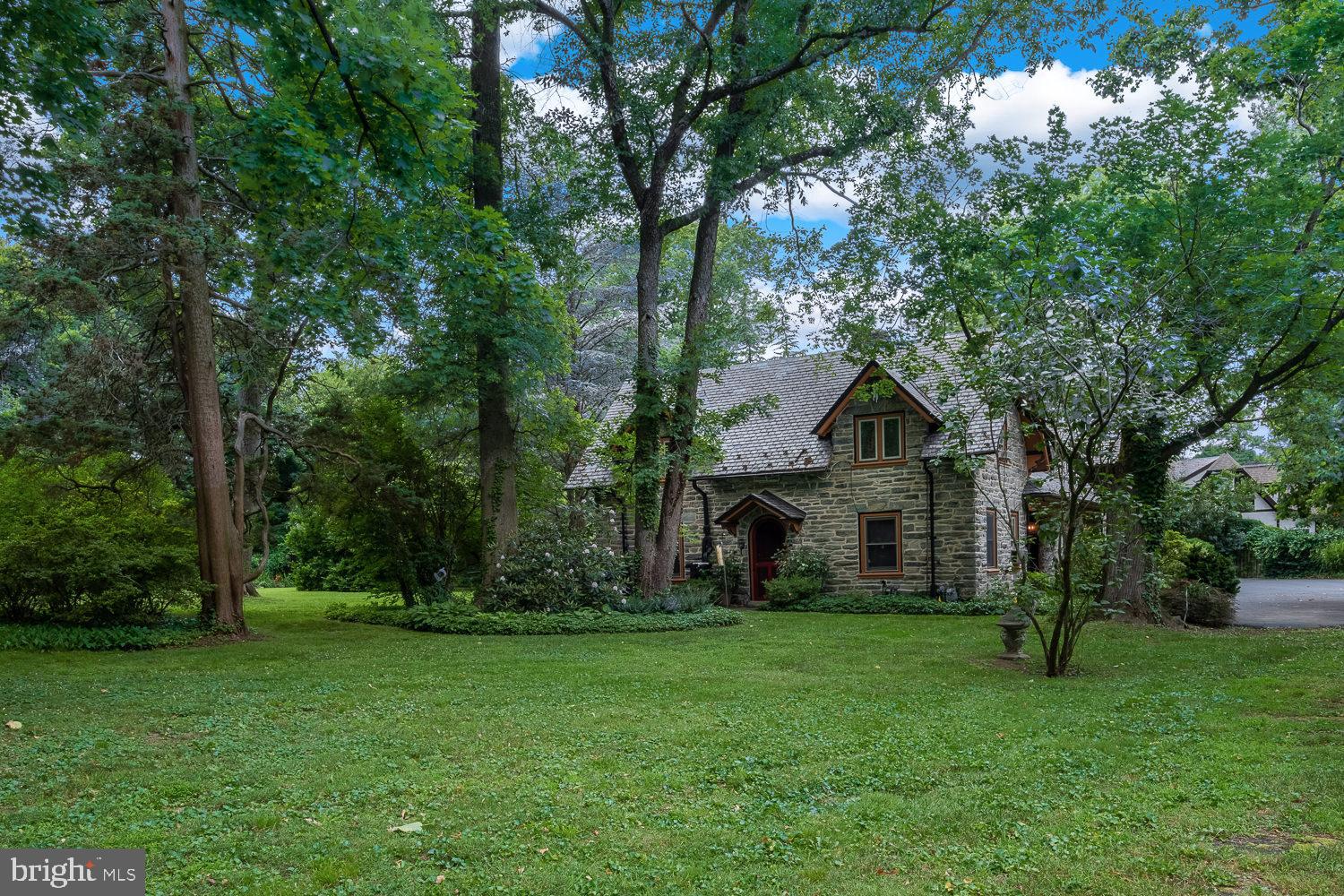 MERION STATION - Residential