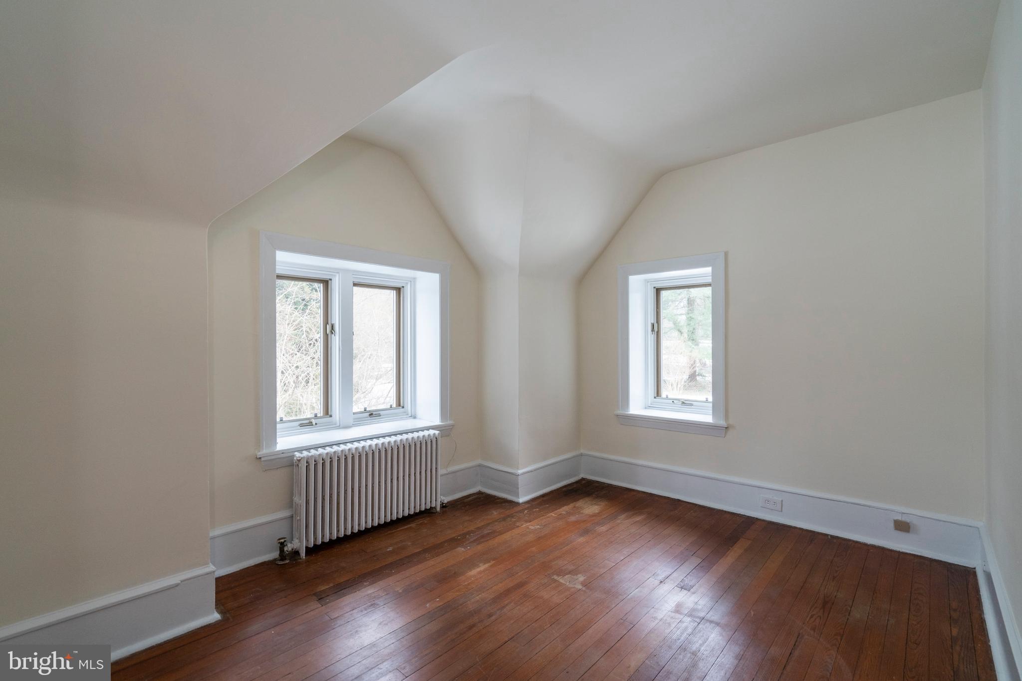 MERION STATION - Residential