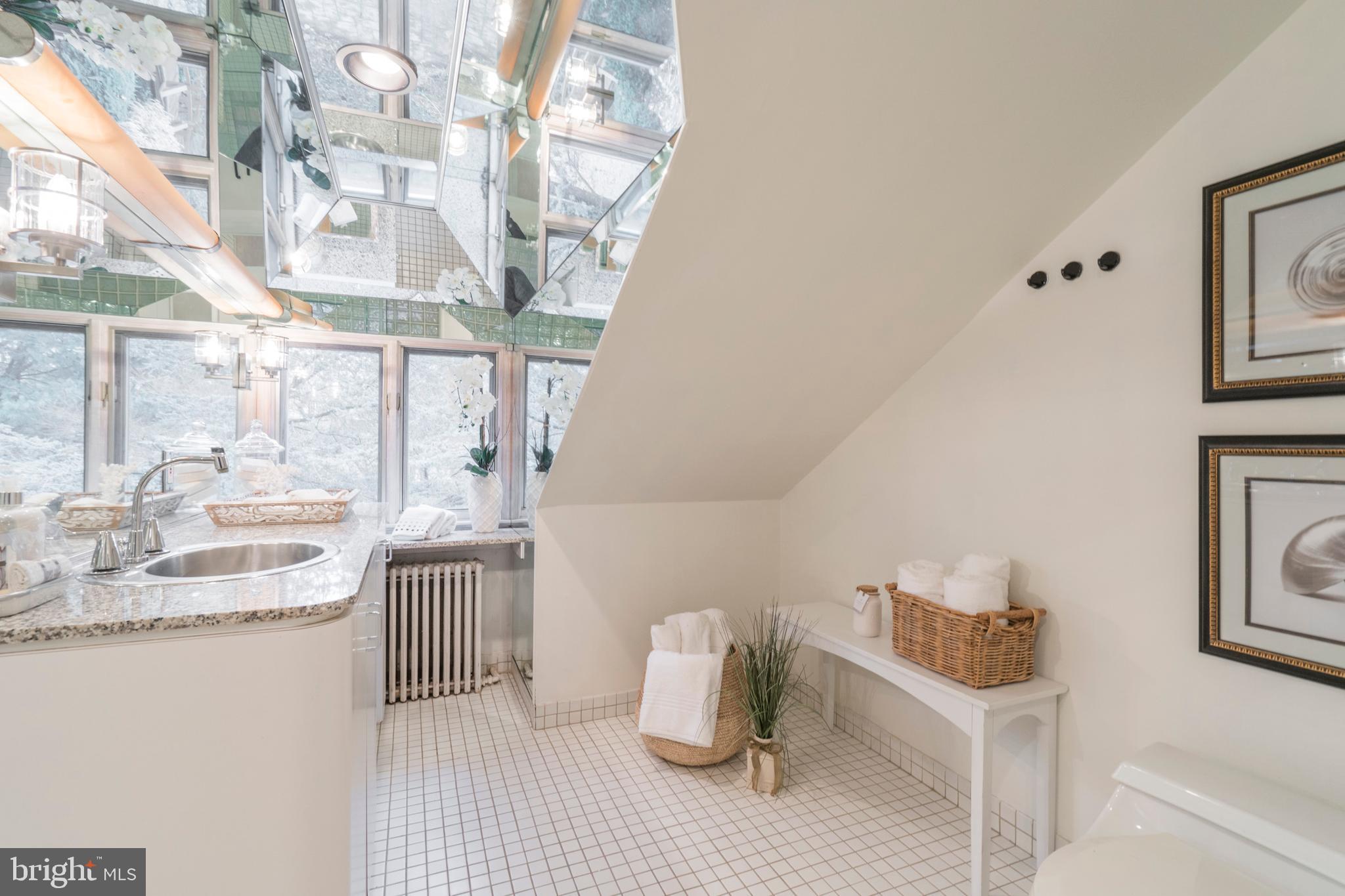 MERION STATION - Residential