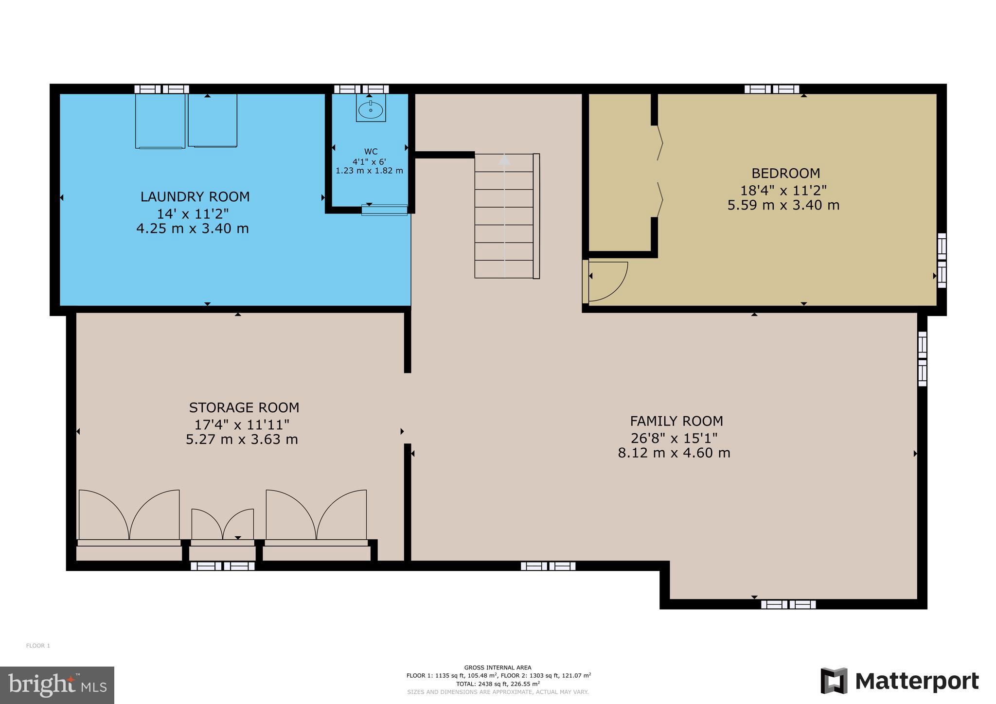 ROLLING HILLS - Residential