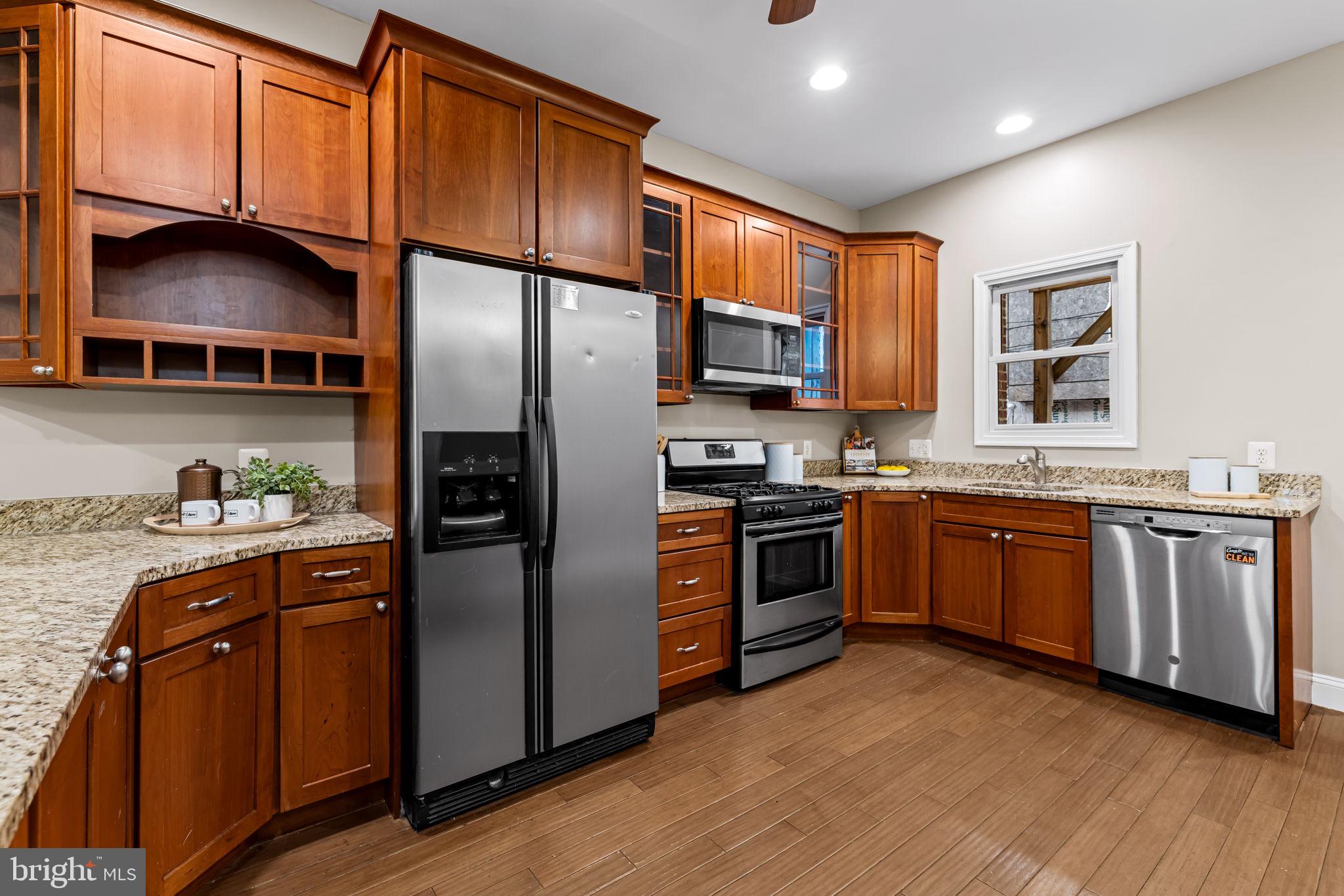 CANTON - Residential