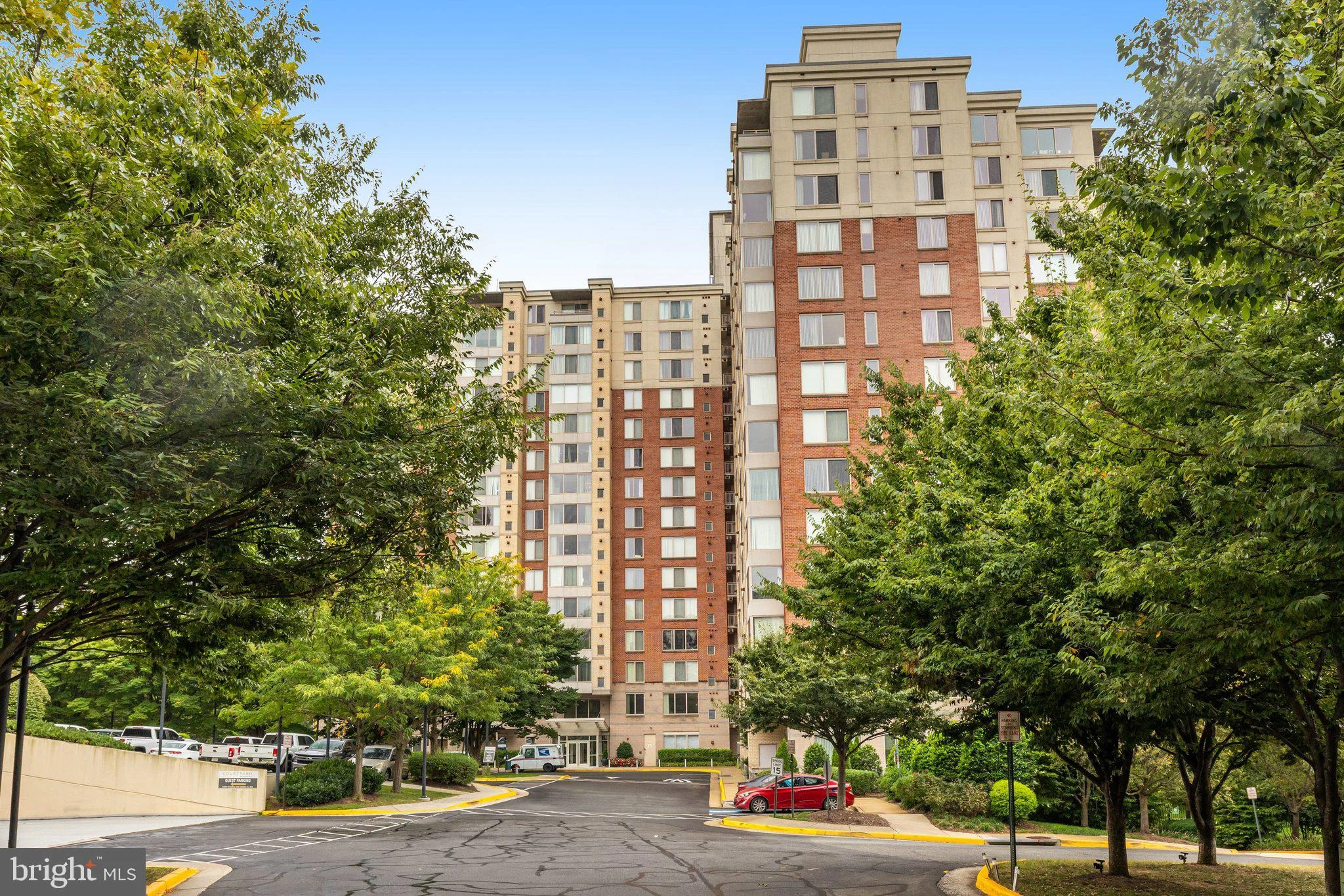 2726 Gallows Road Unit 417