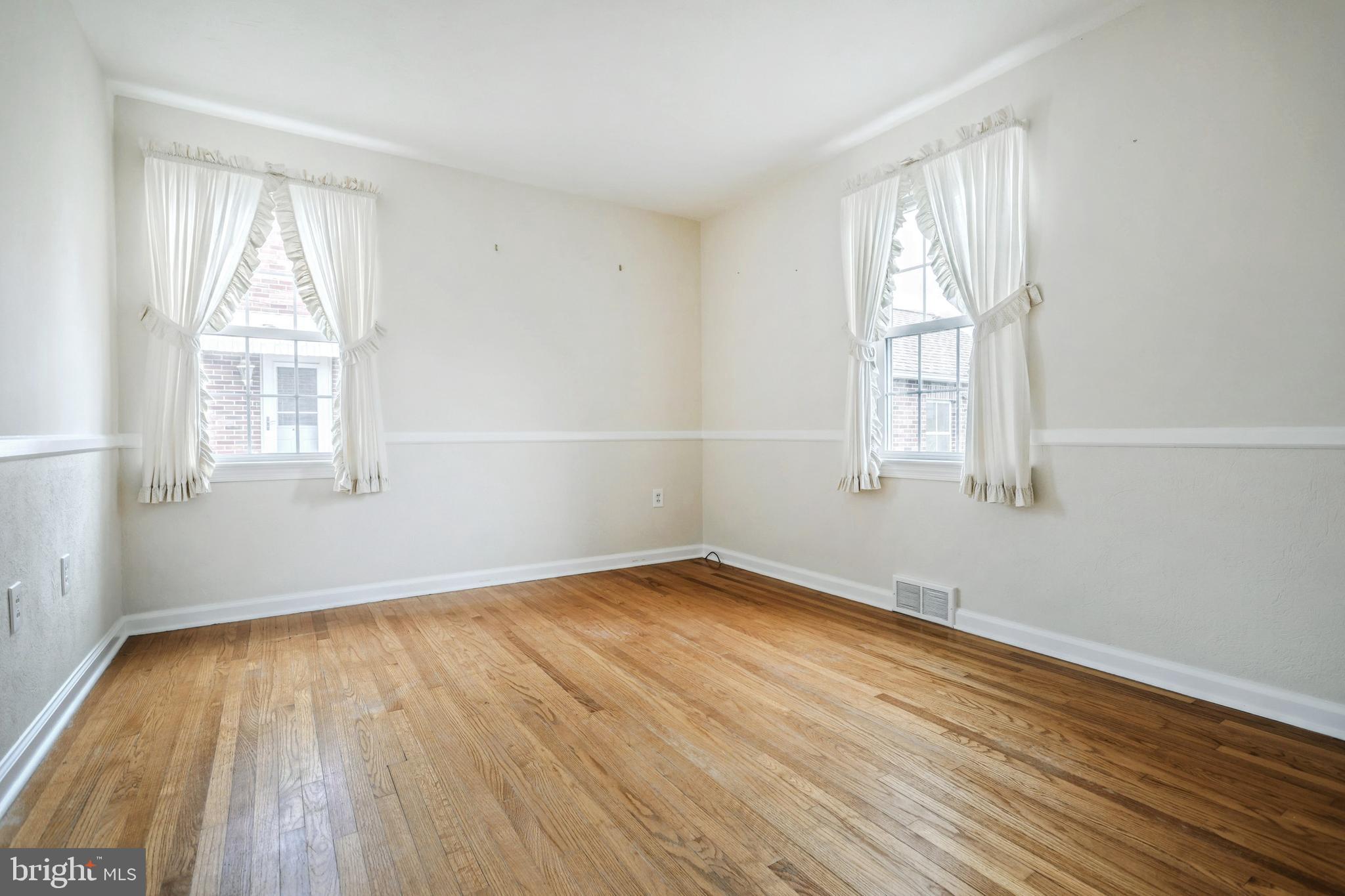 PLEASUREVILLE - Residential