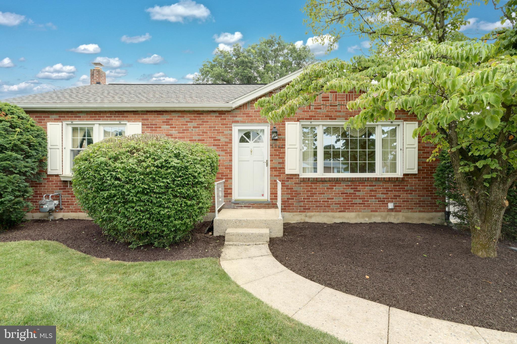 PLEASUREVILLE - Residential