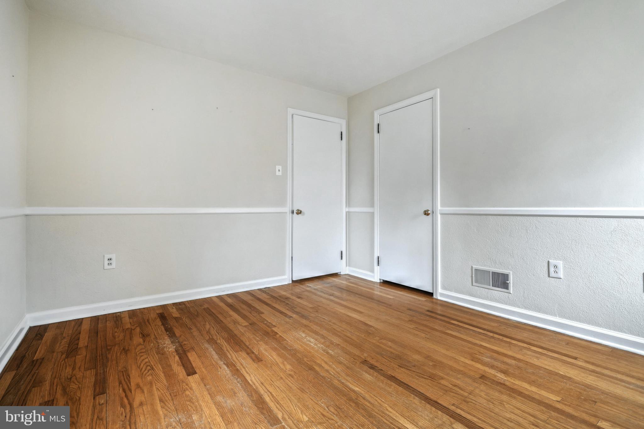 PLEASUREVILLE - Residential