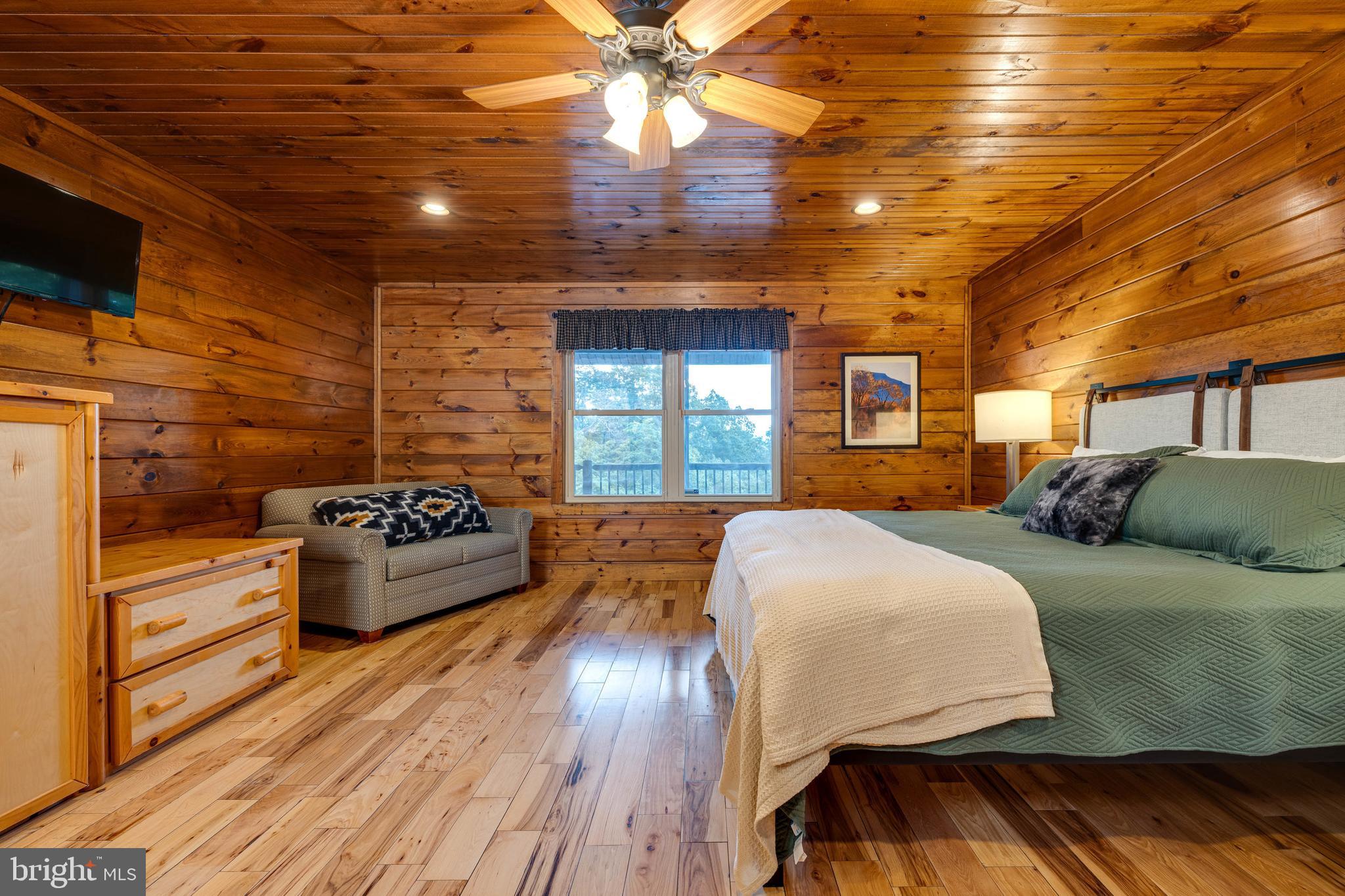 BATTLE CREEK - Residential