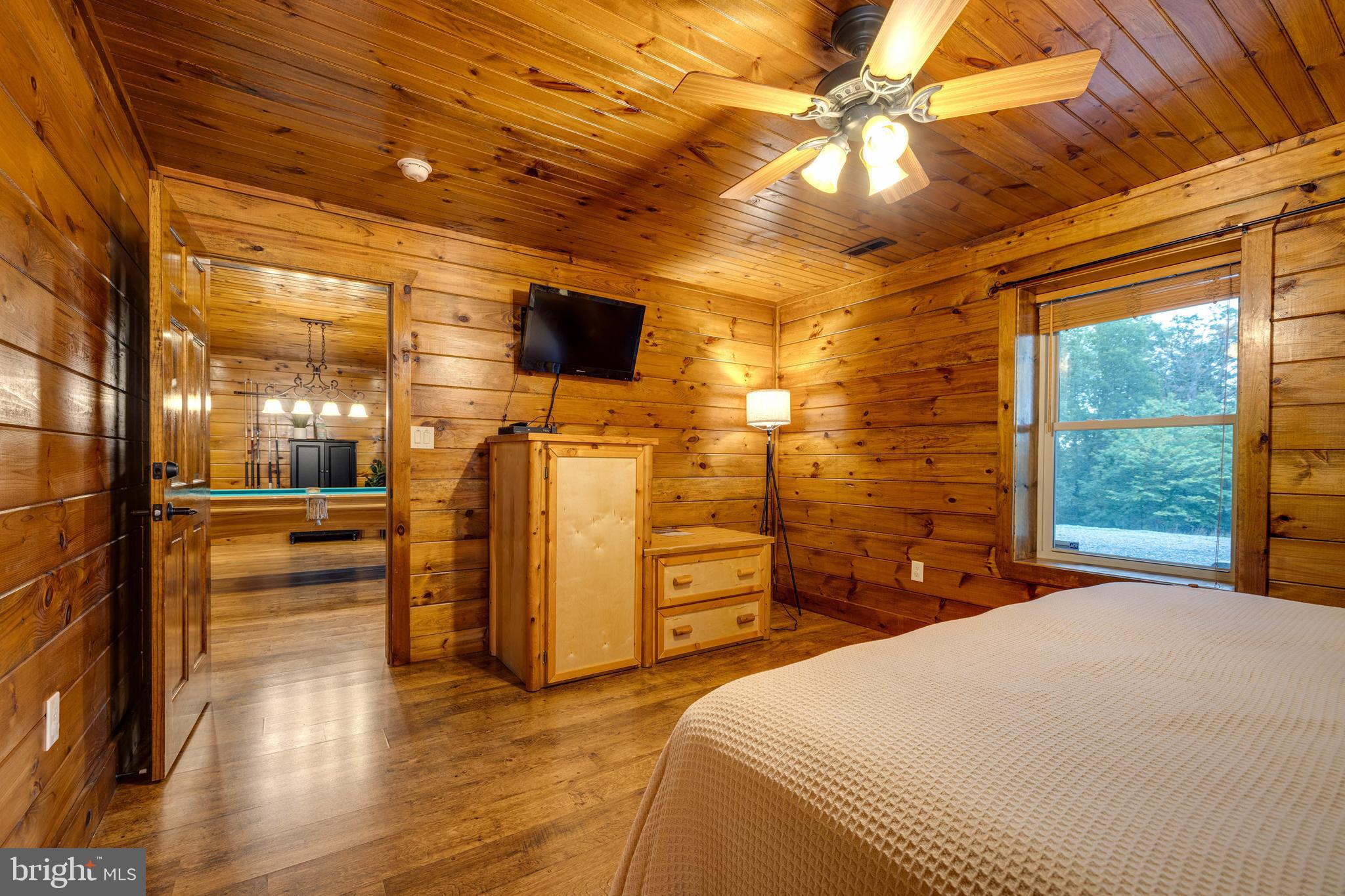 BATTLE CREEK - Residential