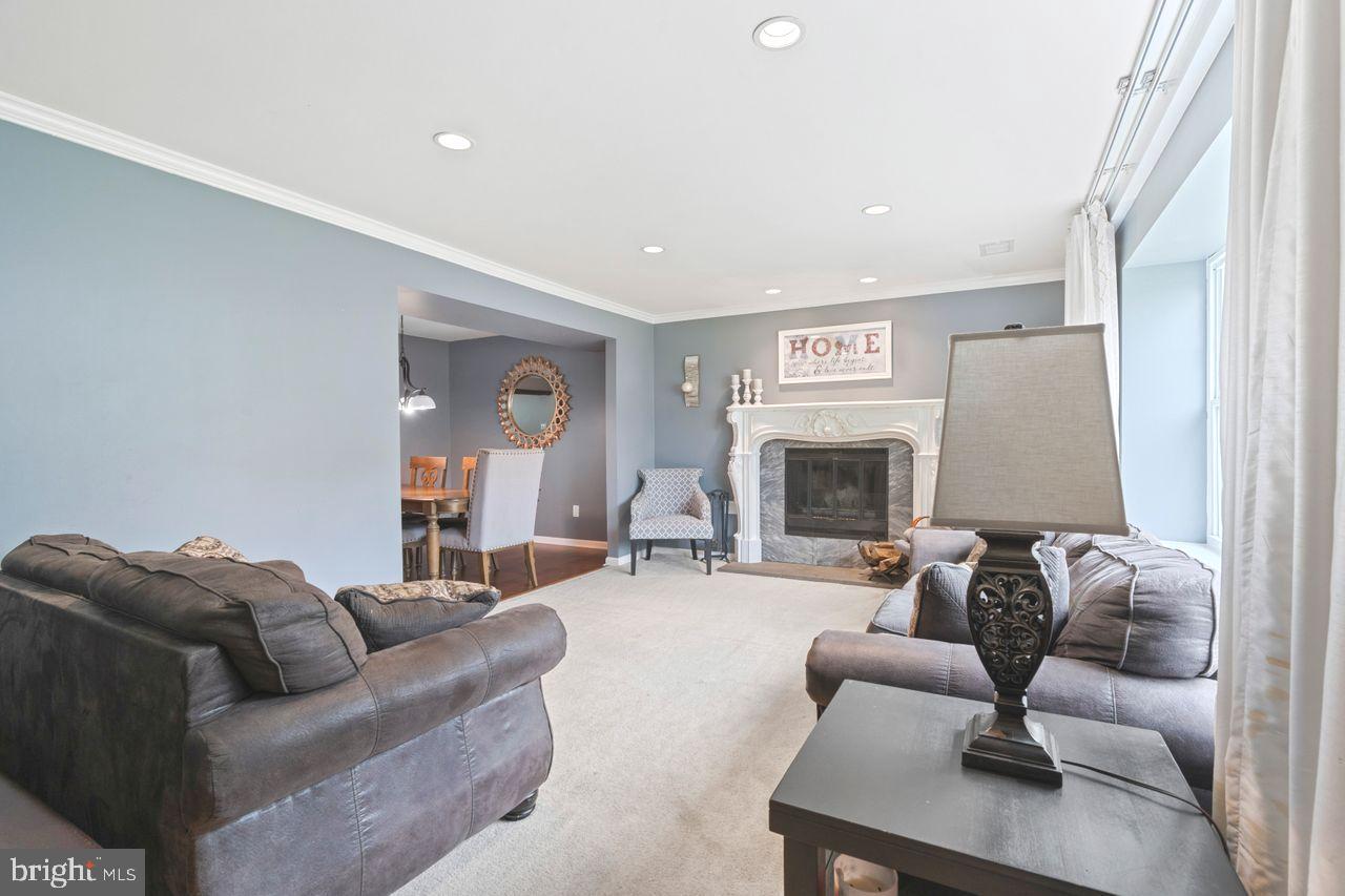 50 HIDEAWAY DRIVE