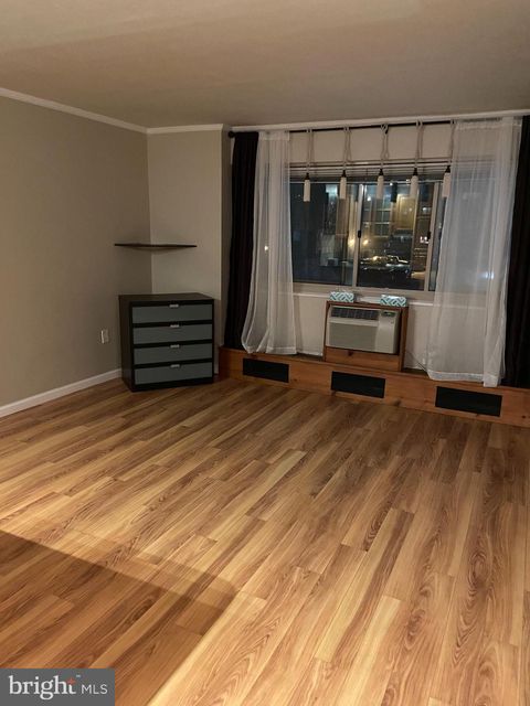 Condo For Rent - 2101 Chestnut Street #512<br/> PHILADELPHIA, PA 19103