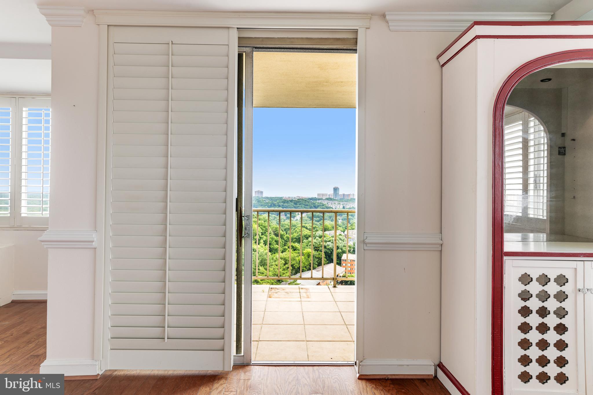 THE FOUNTAINS - Residential