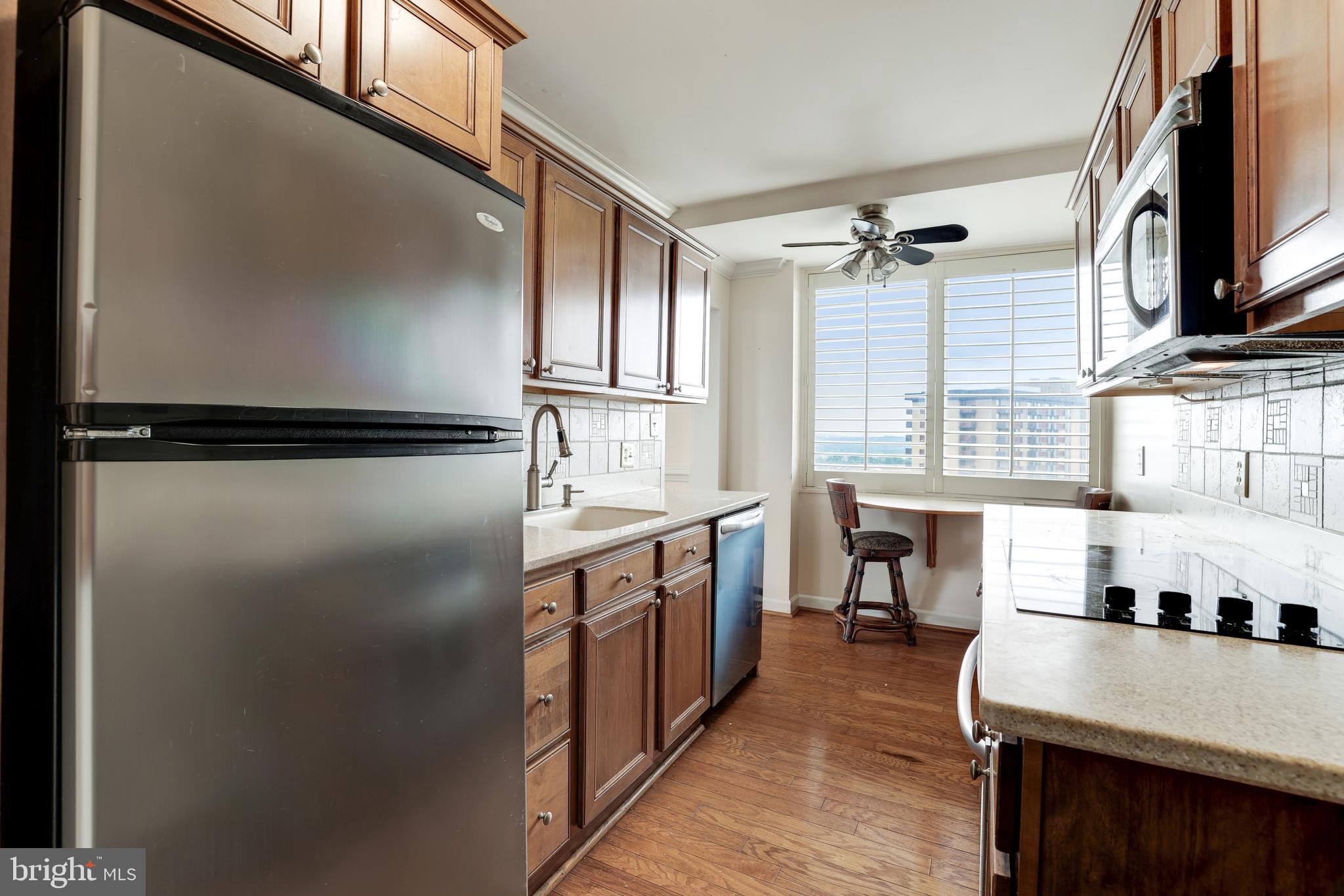 THE FOUNTAINS - Residential