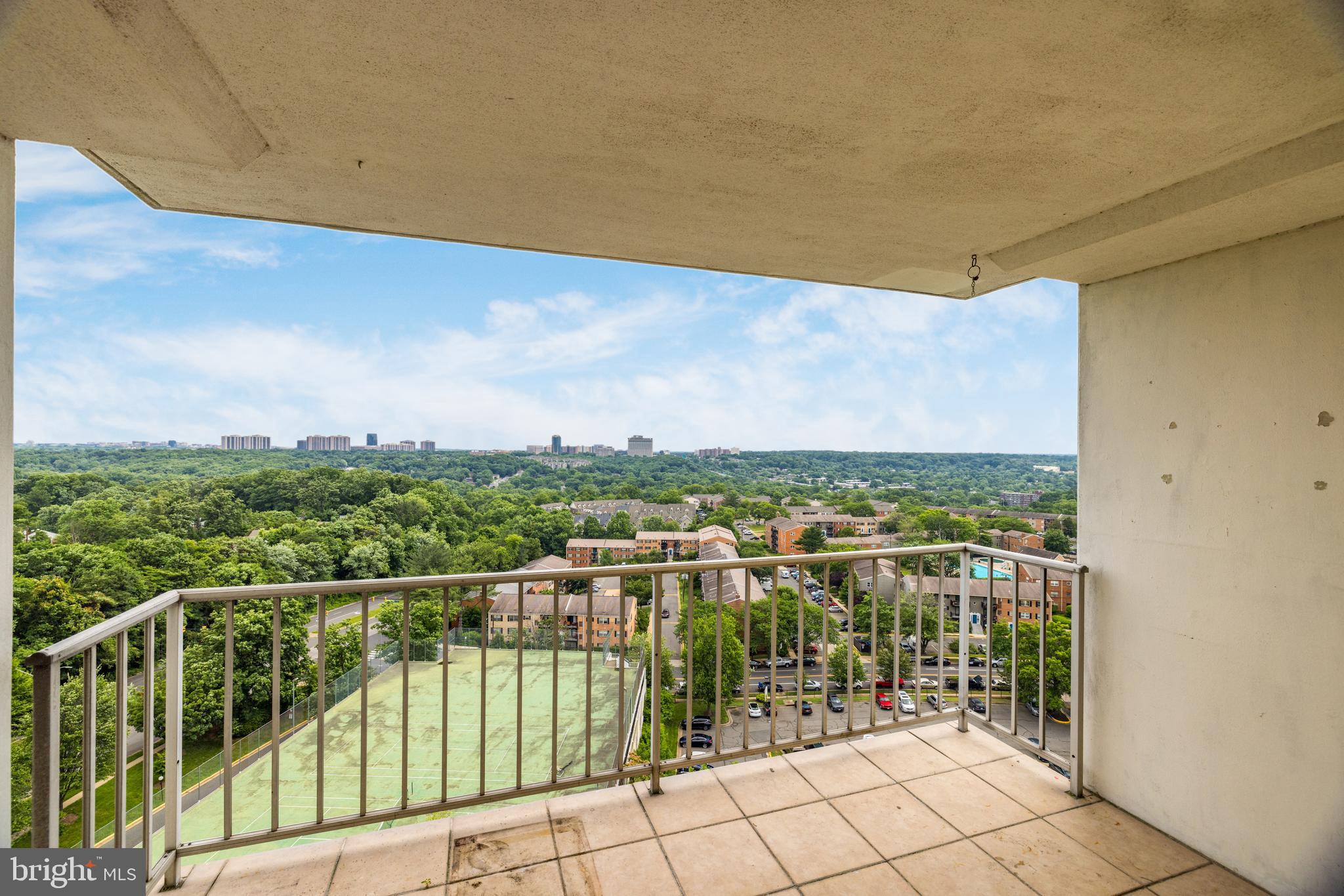 THE FOUNTAINS - Residential