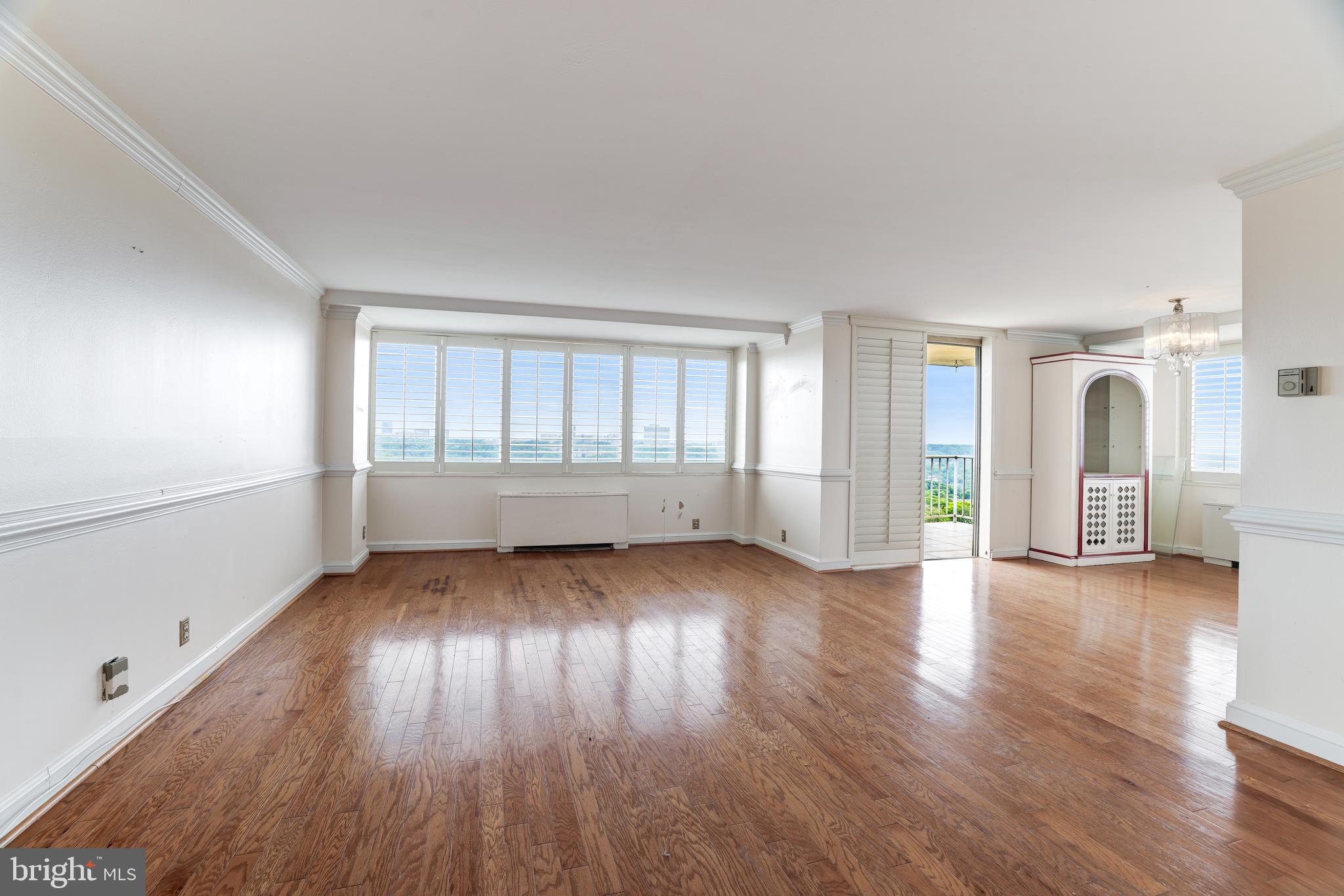 THE FOUNTAINS - Residential