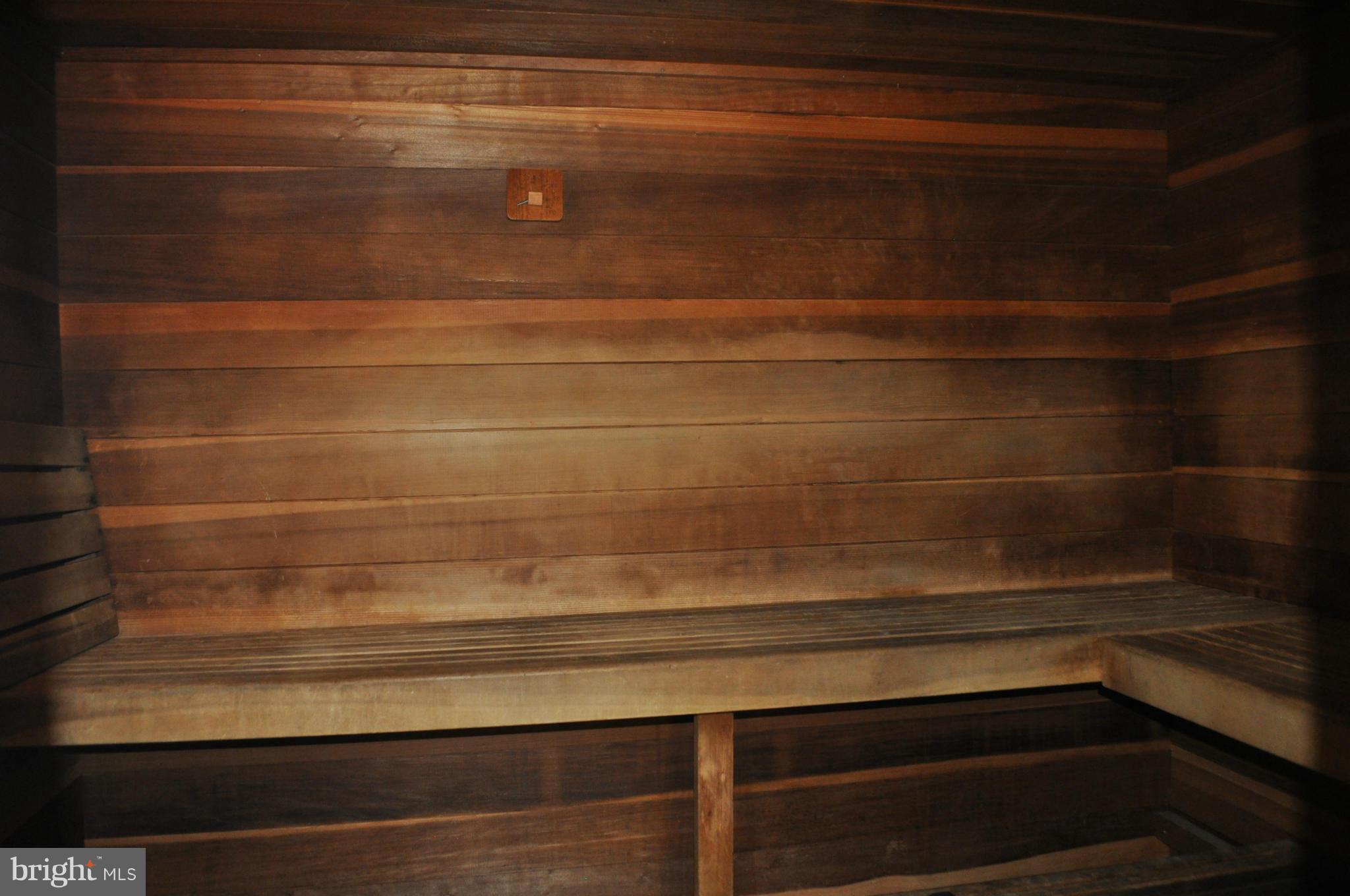 BELLA VISTA - Residential