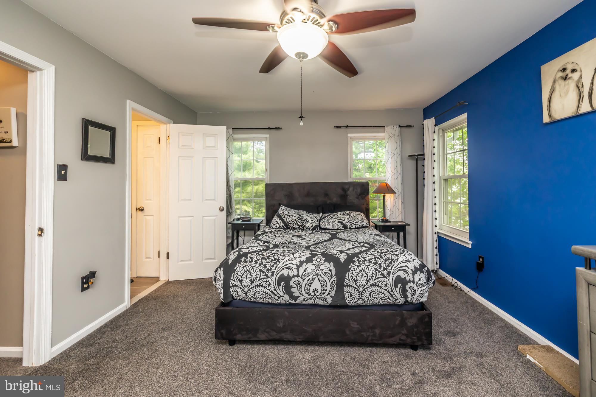 BALLINAHINCH - Residential