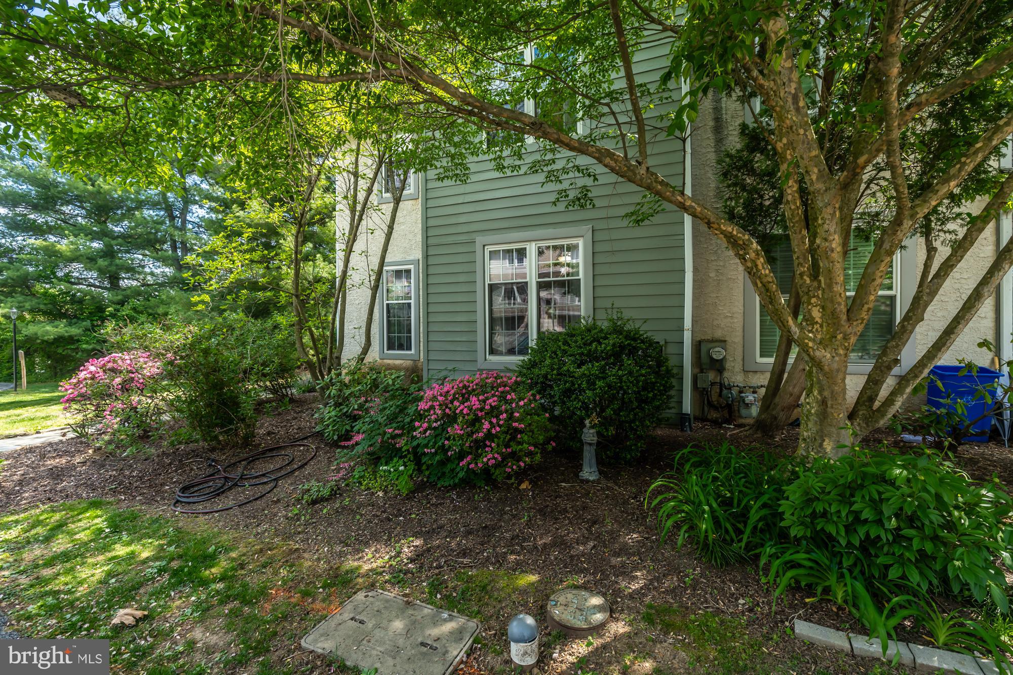 BALLINAHINCH - Residential