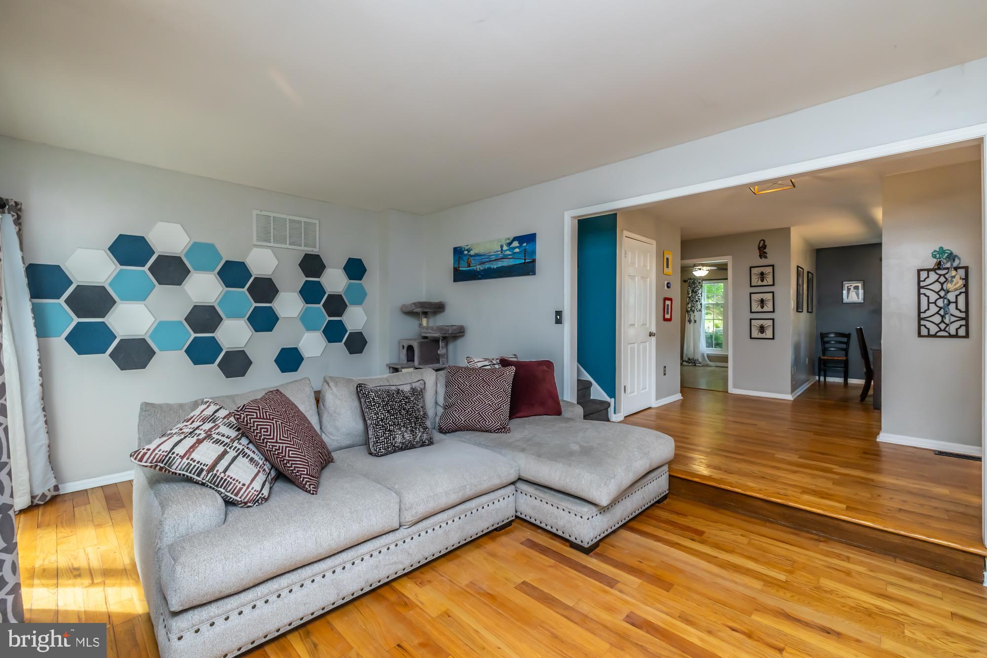 BALLINAHINCH - Residential