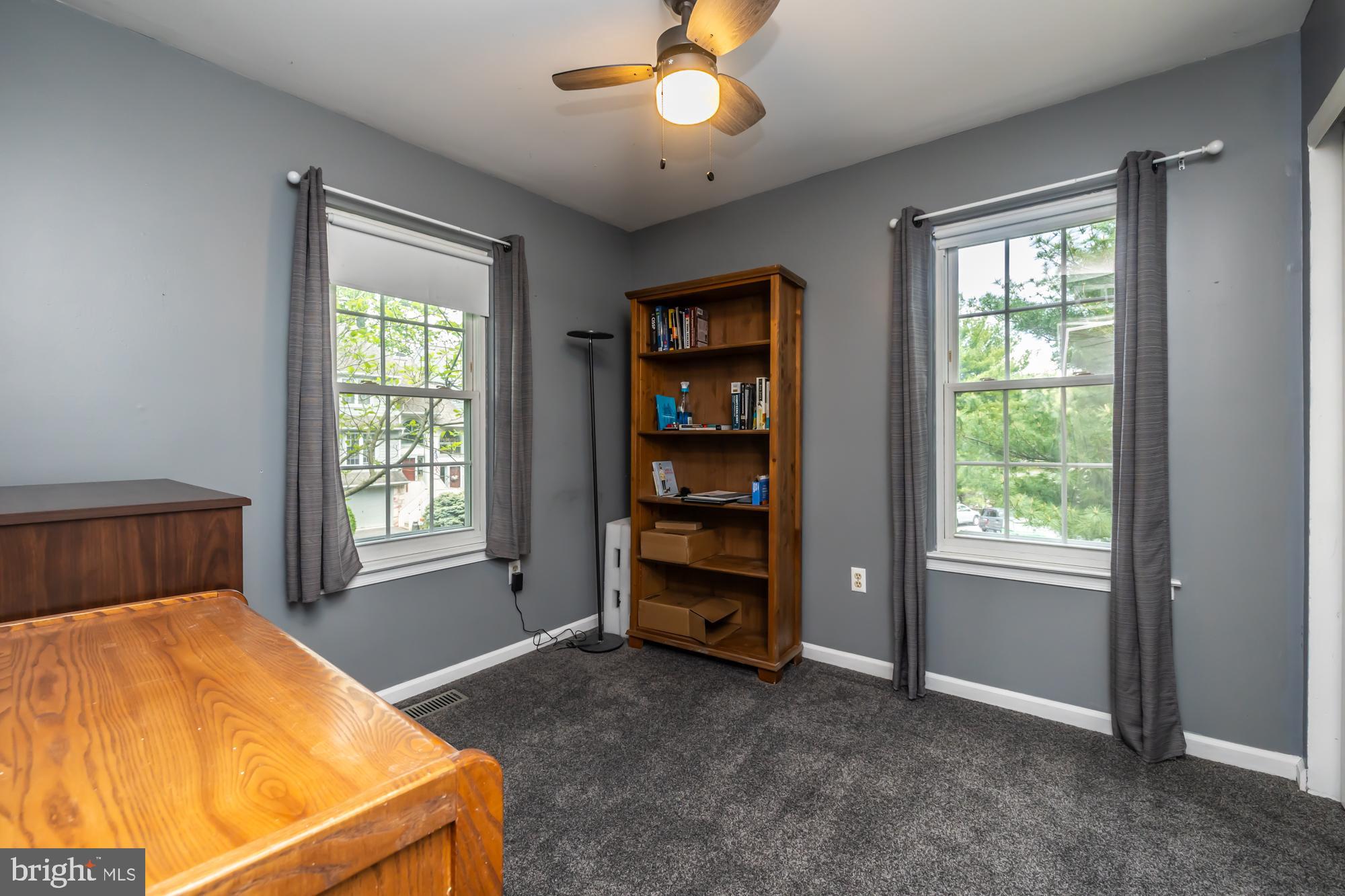 BALLINAHINCH - Residential