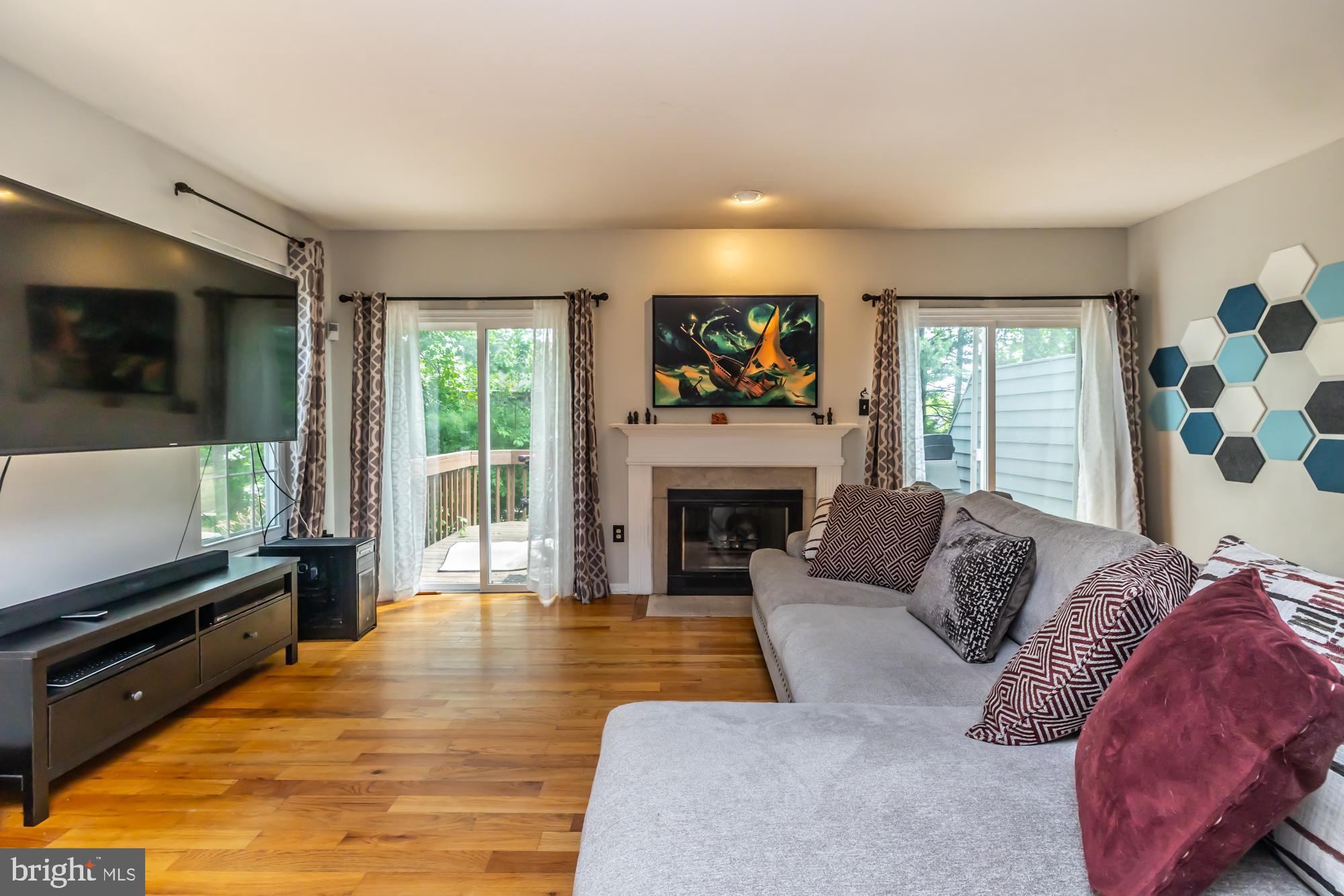 BALLINAHINCH - Residential