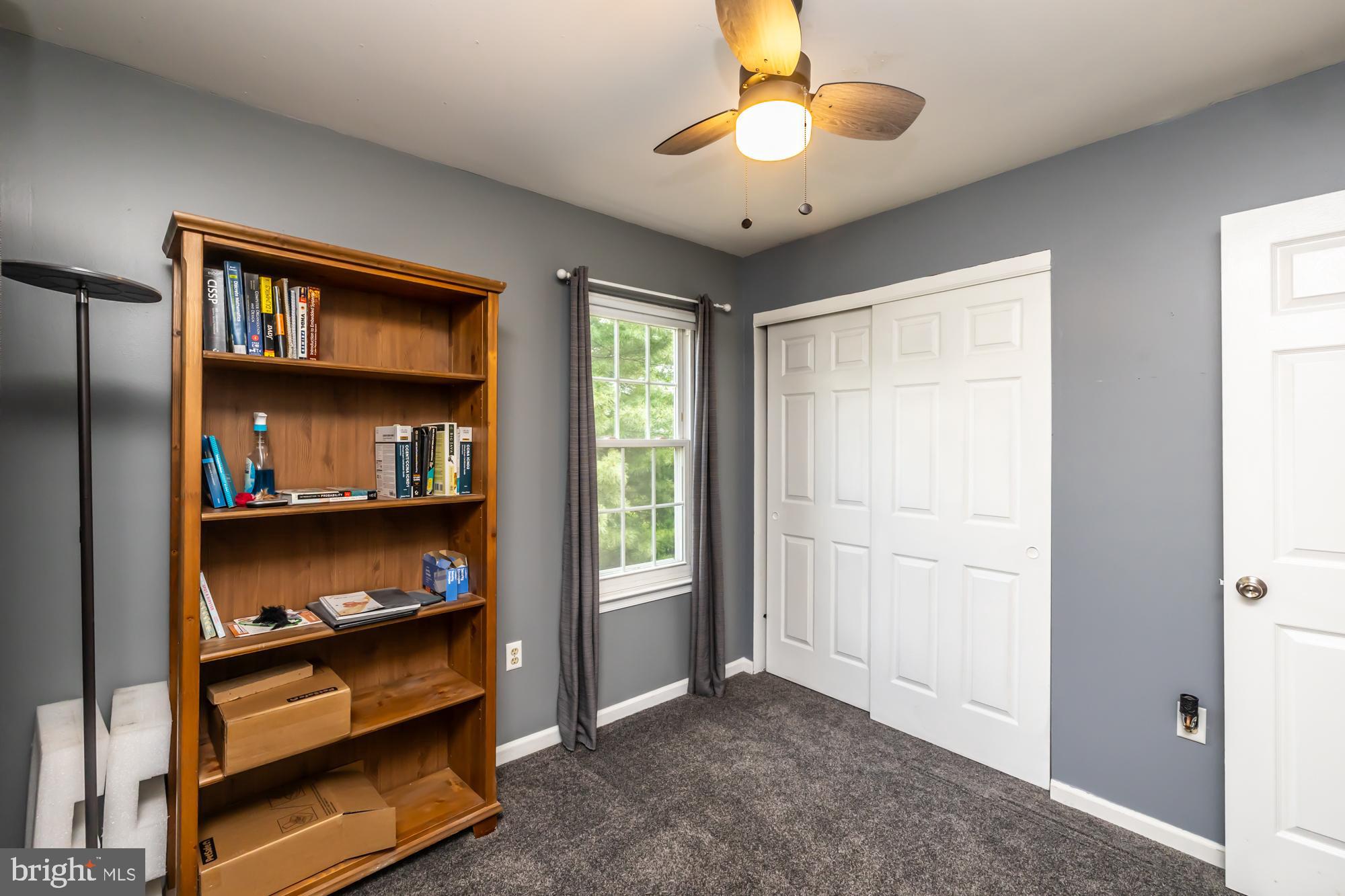 BALLINAHINCH - Residential