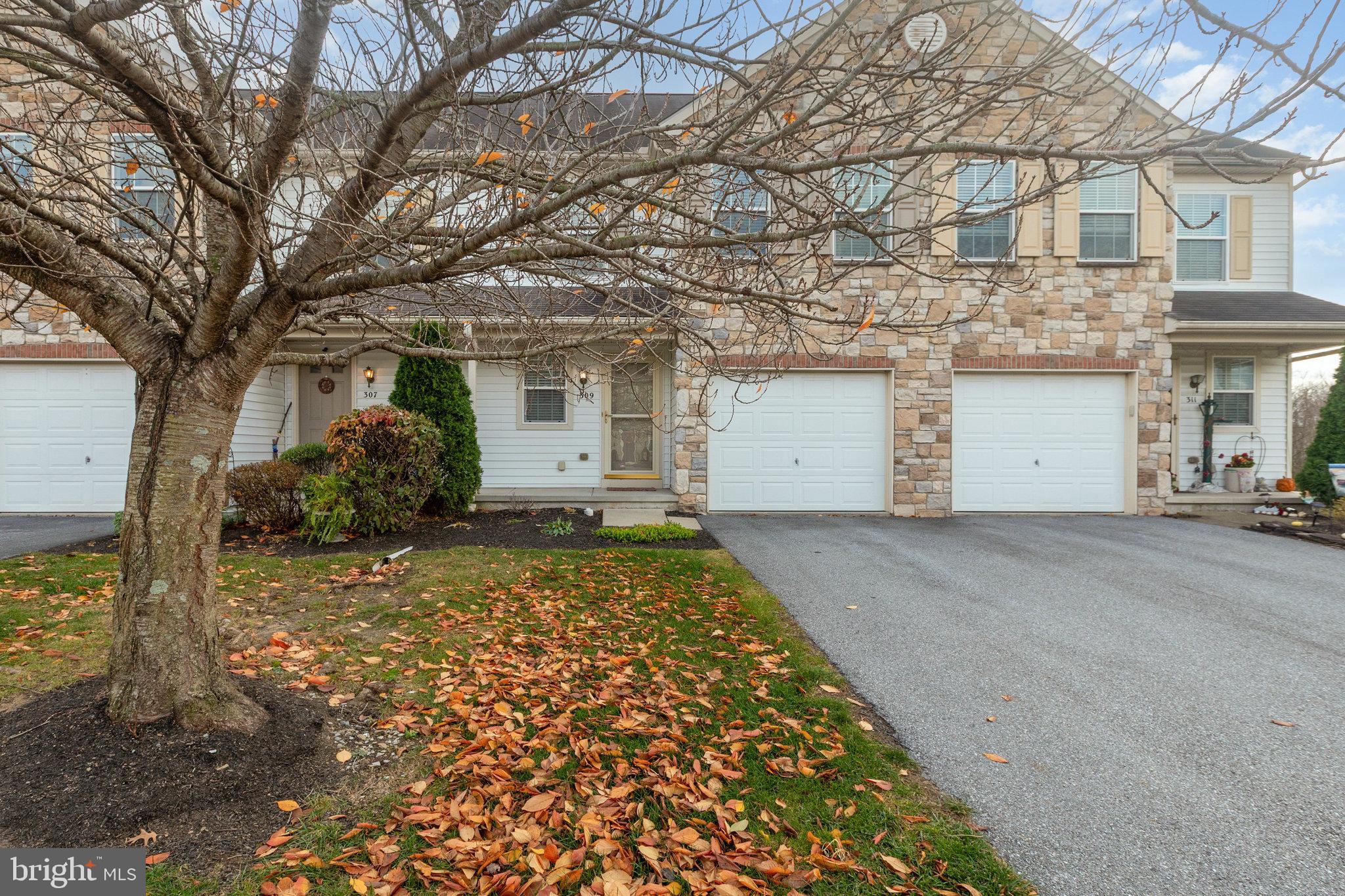 BRADFORD ESTATES - Residential Lease