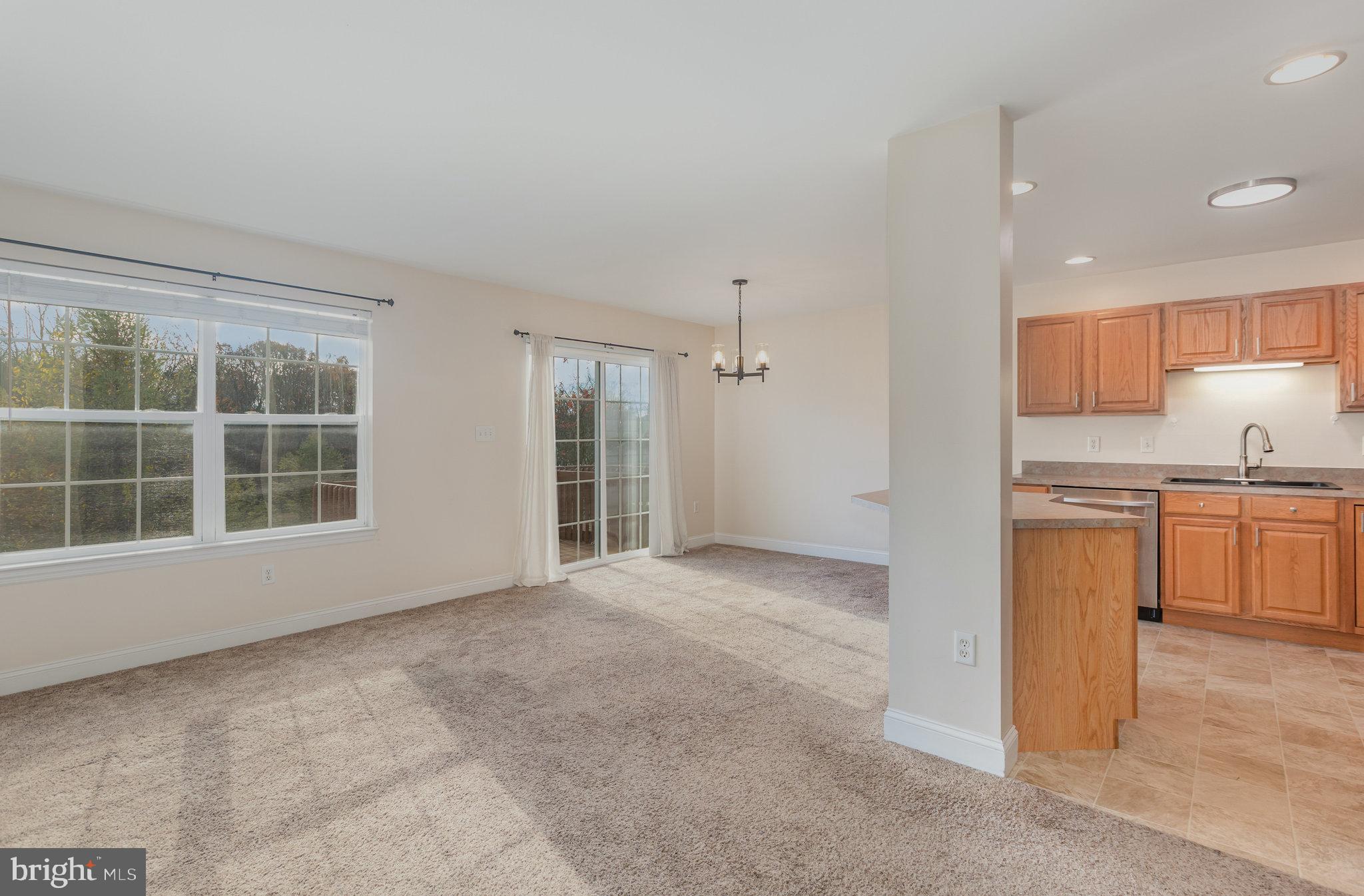 BRADFORD ESTATES - Residential Lease