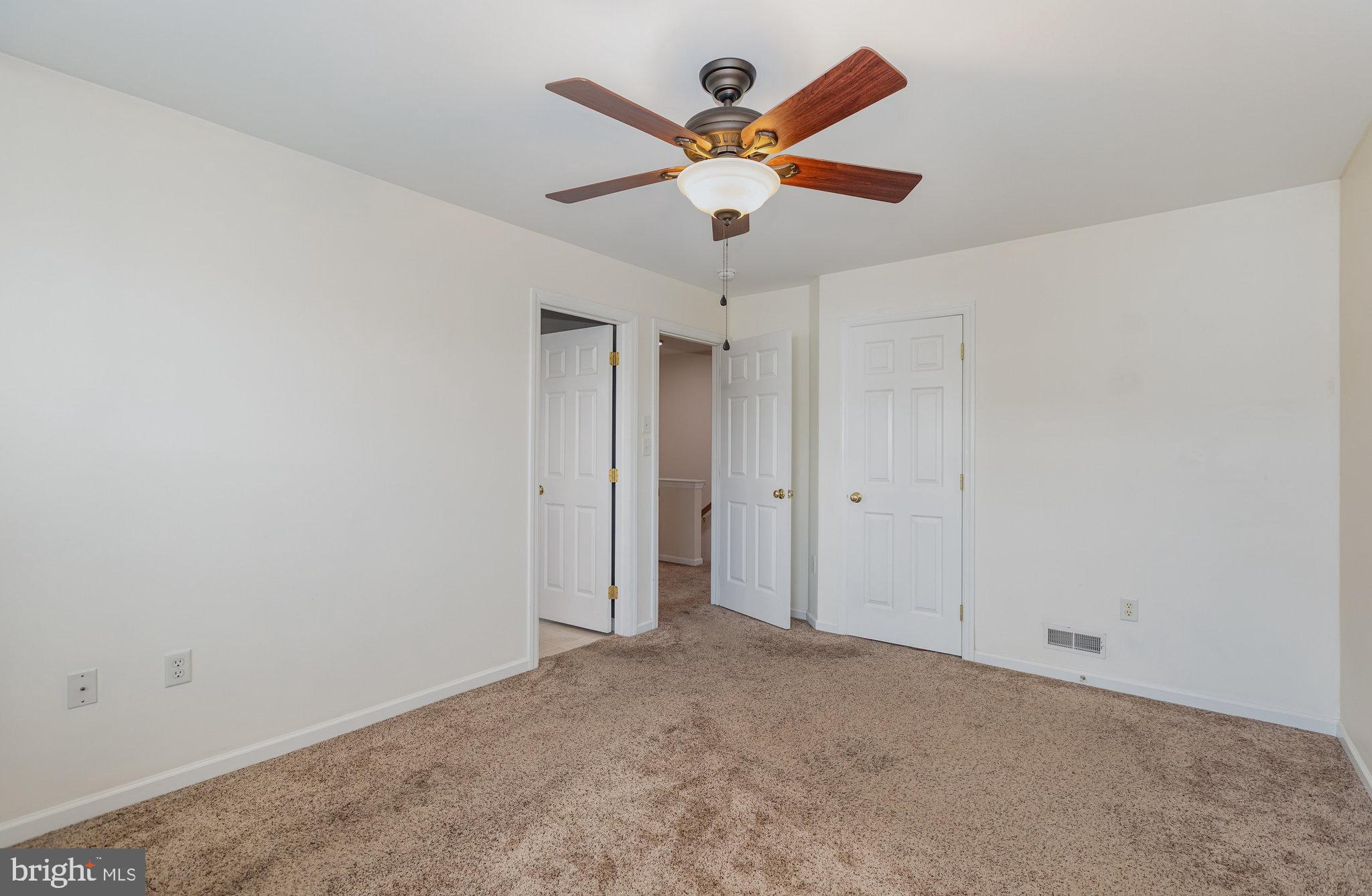 BRADFORD ESTATES - Residential Lease