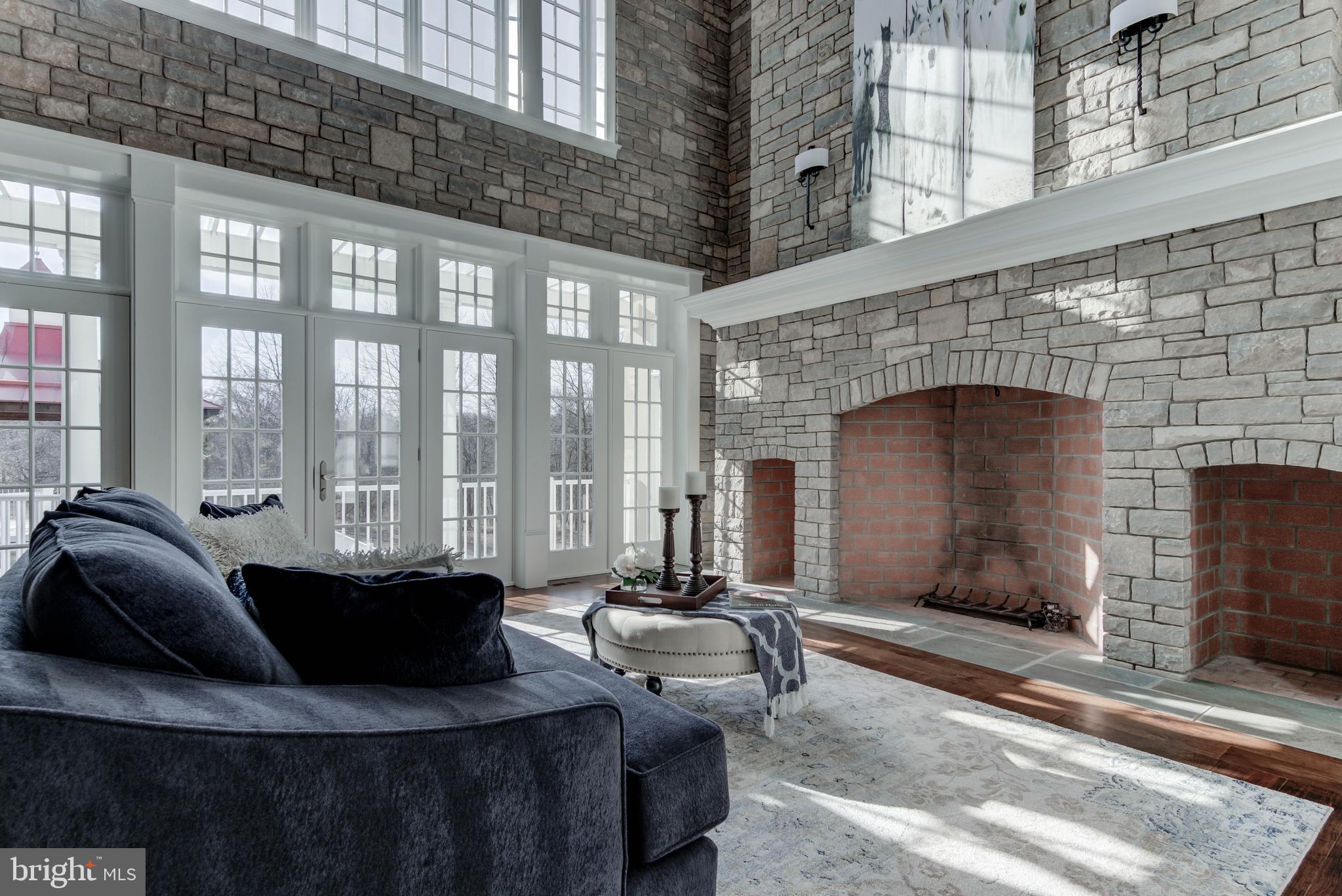 DEER CREEK - Residential