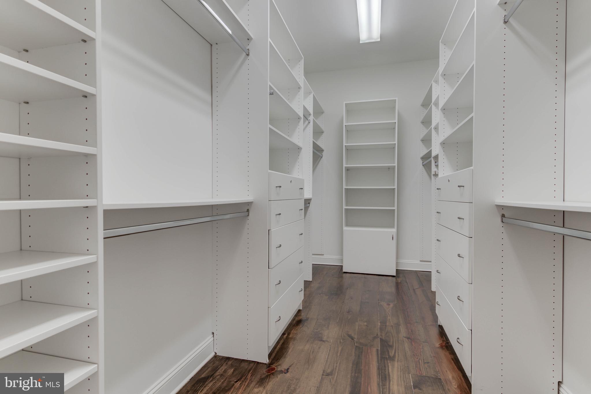 DEER CREEK - Residential