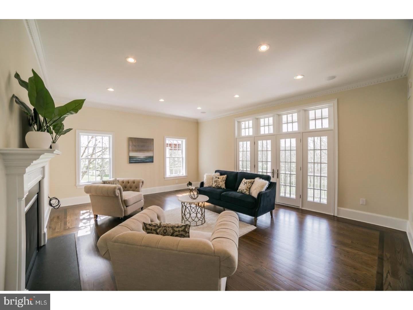 DEER CREEK - Residential