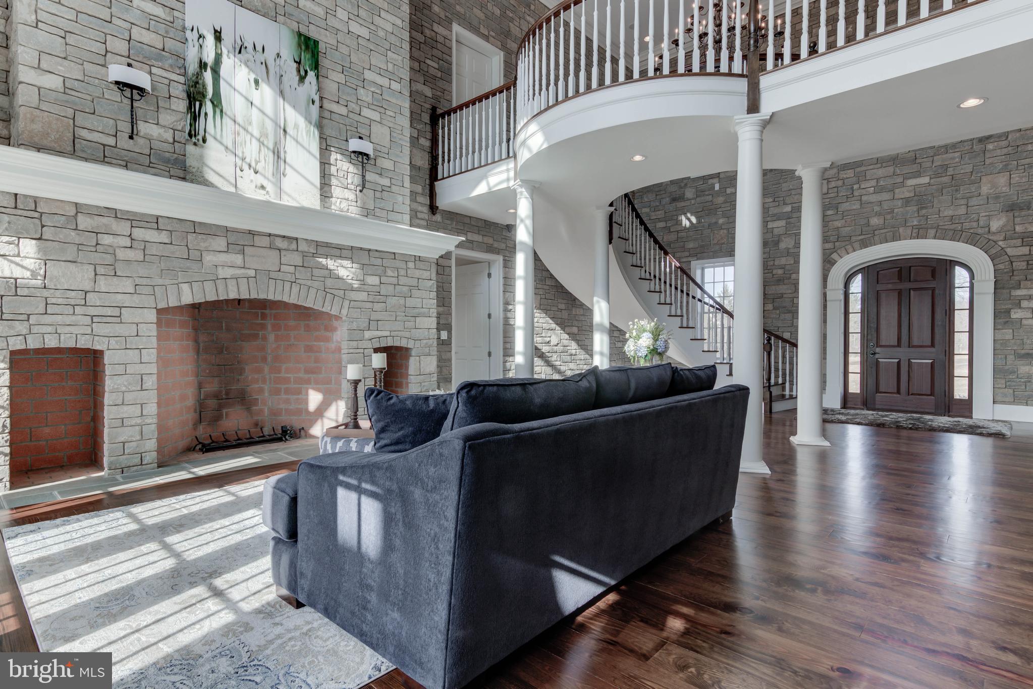 DEER CREEK - Residential