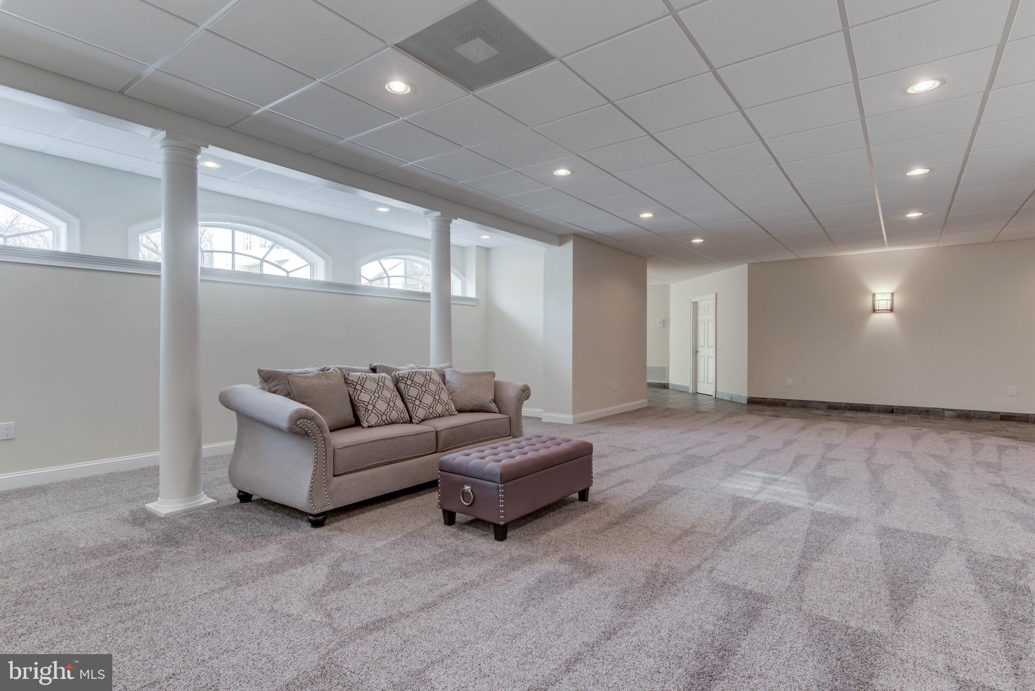 DEER CREEK - Residential