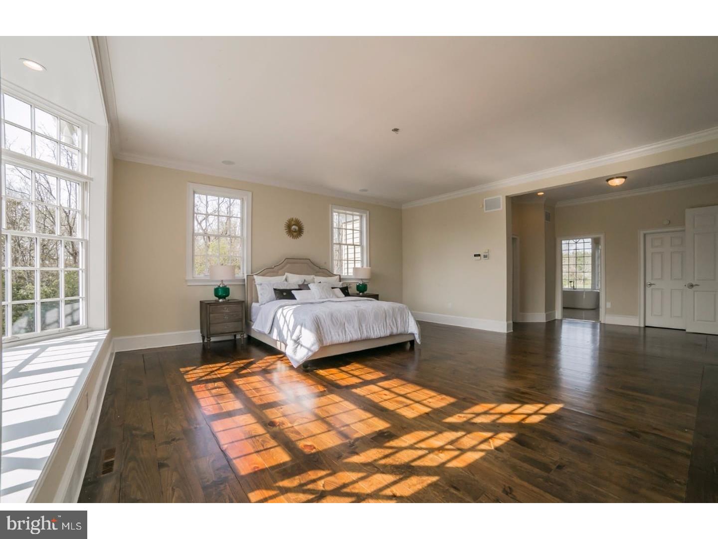 DEER CREEK - Residential