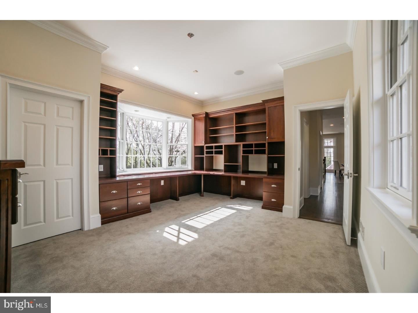 DEER CREEK - Residential