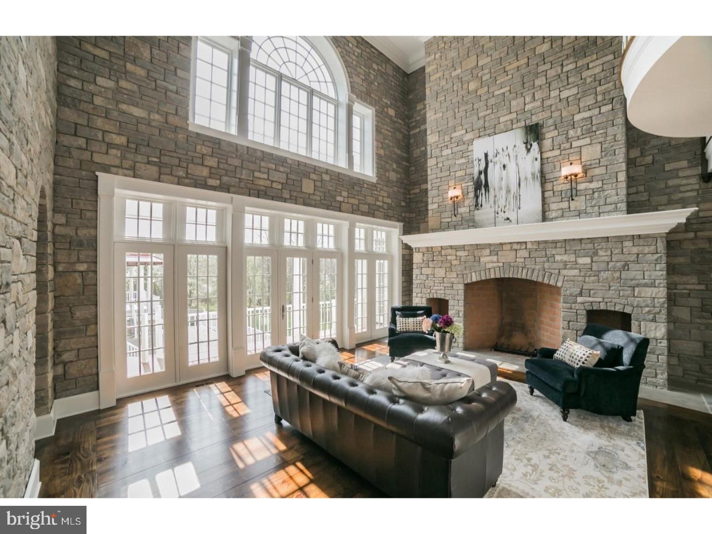 DEER CREEK - Residential