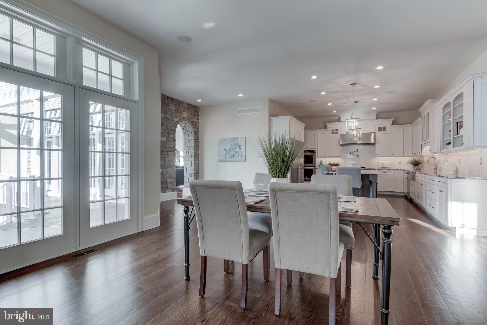 DEER CREEK - Residential